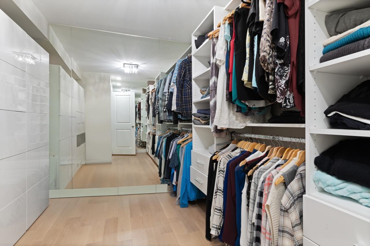 Listing image of 5620 EAGLE COURT
