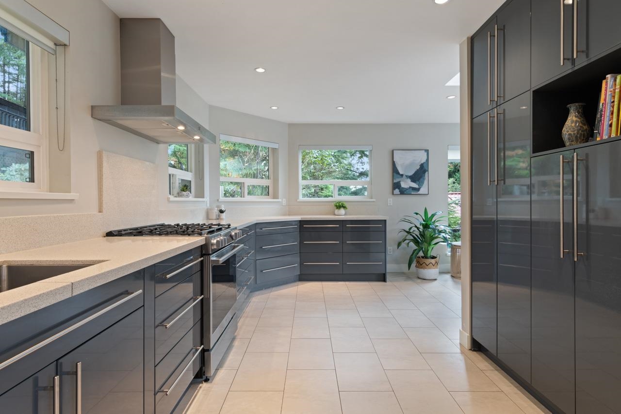 Listing image of 5620 EAGLE COURT