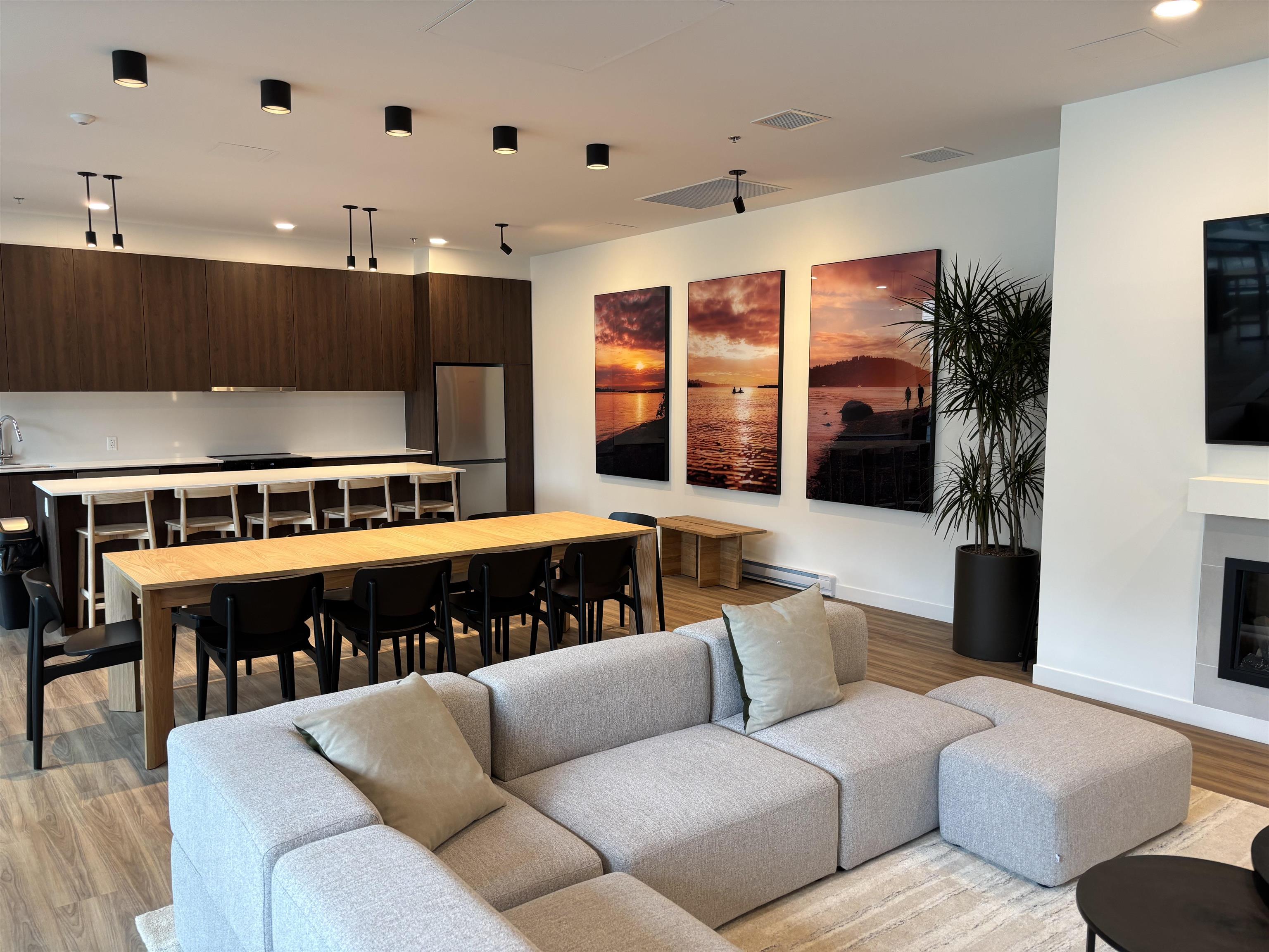Listing image of 516 3596 MALSUM DRIVE