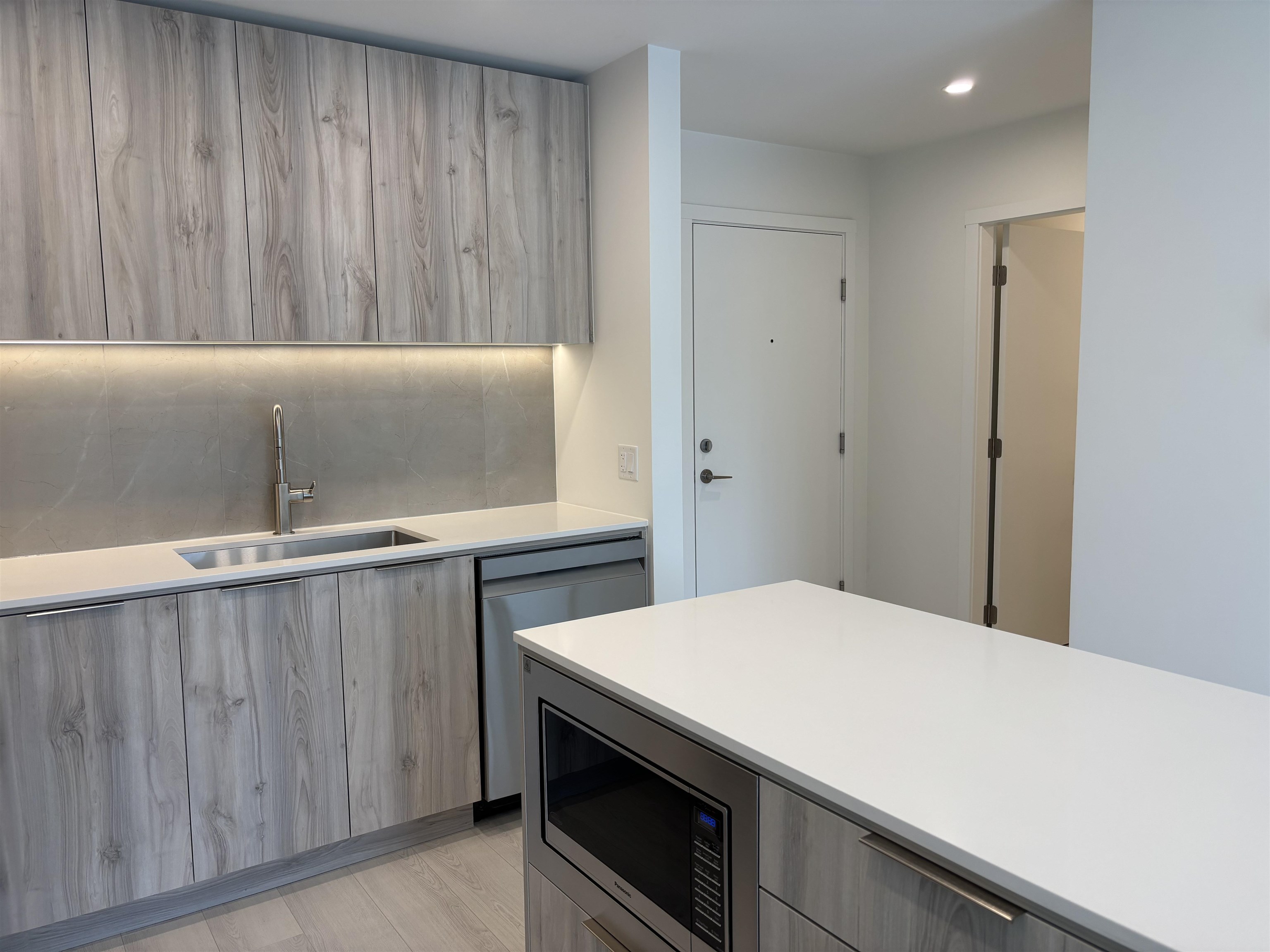 Listing image of 516 3596 MALSUM DRIVE