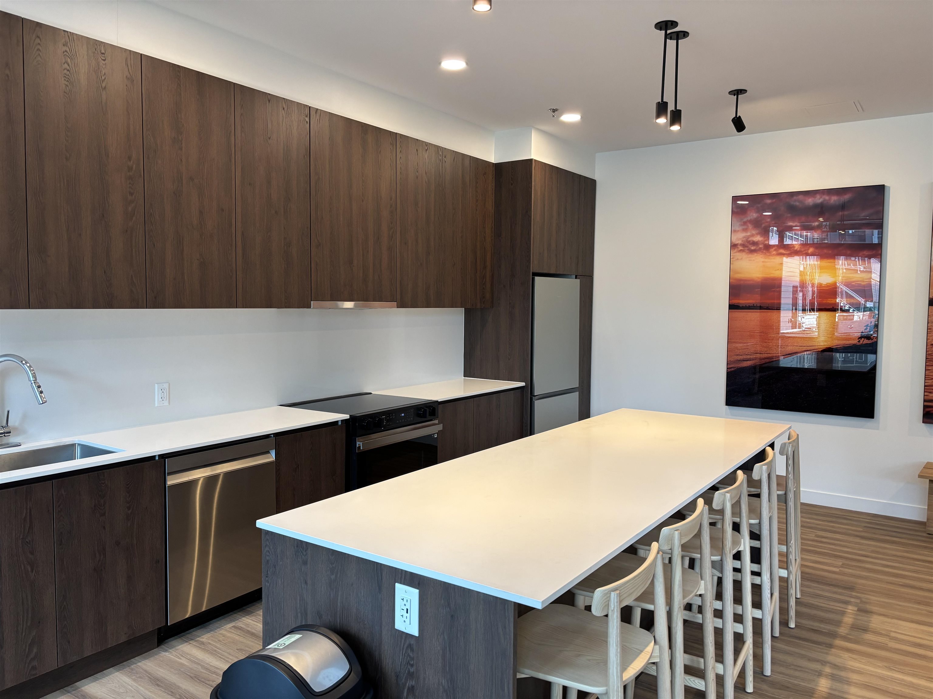 Listing image of 516 3596 MALSUM DRIVE