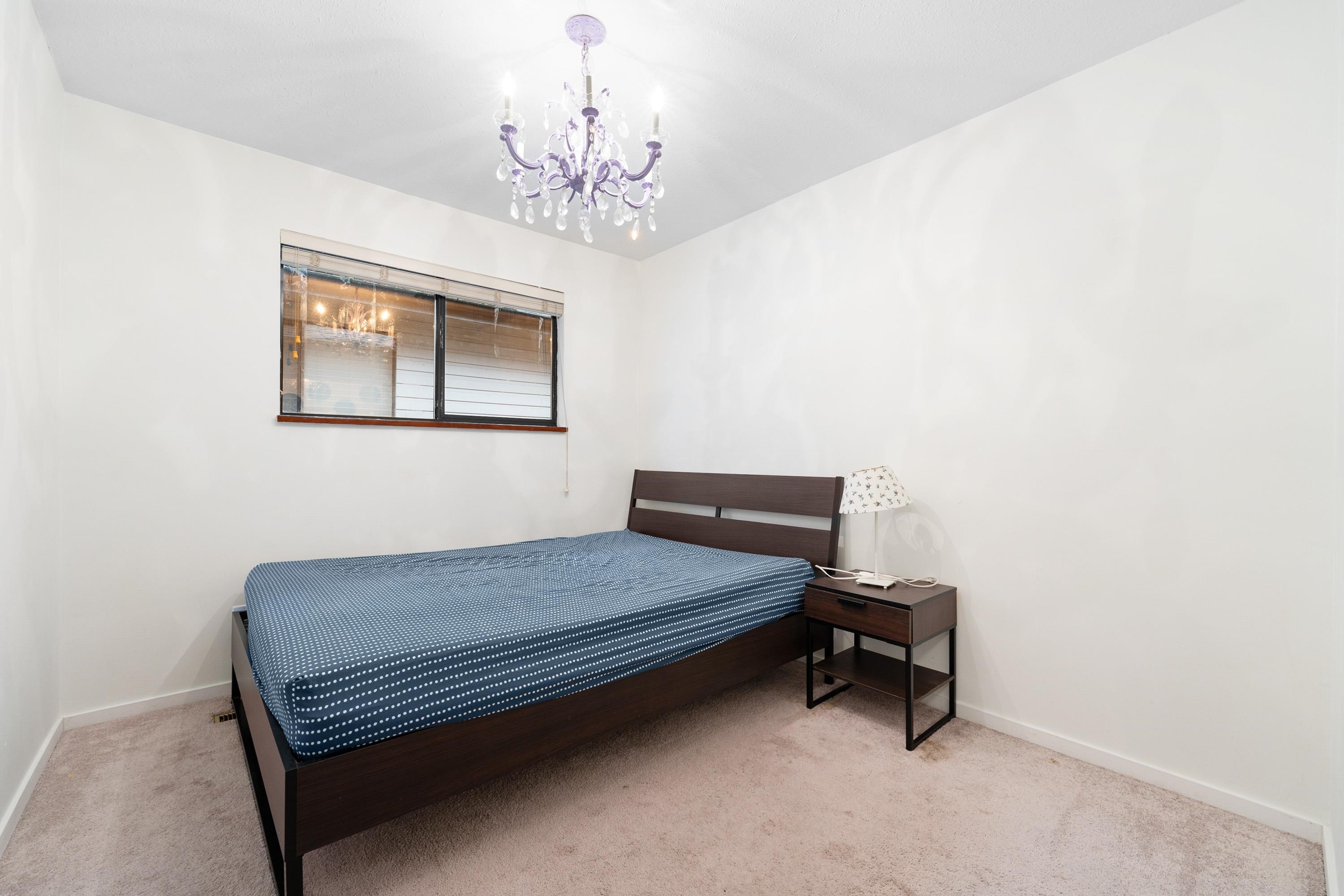 Listing image of 1852 TATLOW AVENUE