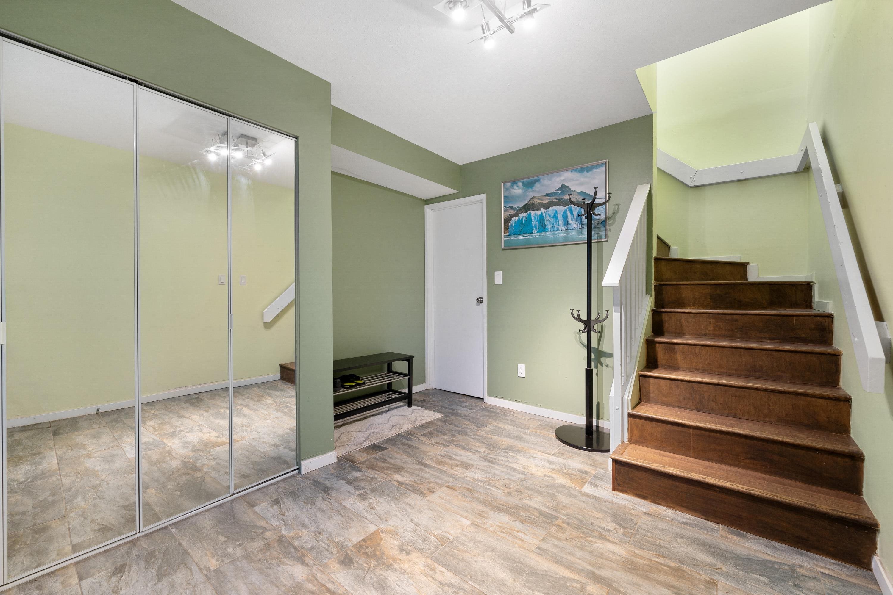 Listing image of 1852 TATLOW AVENUE