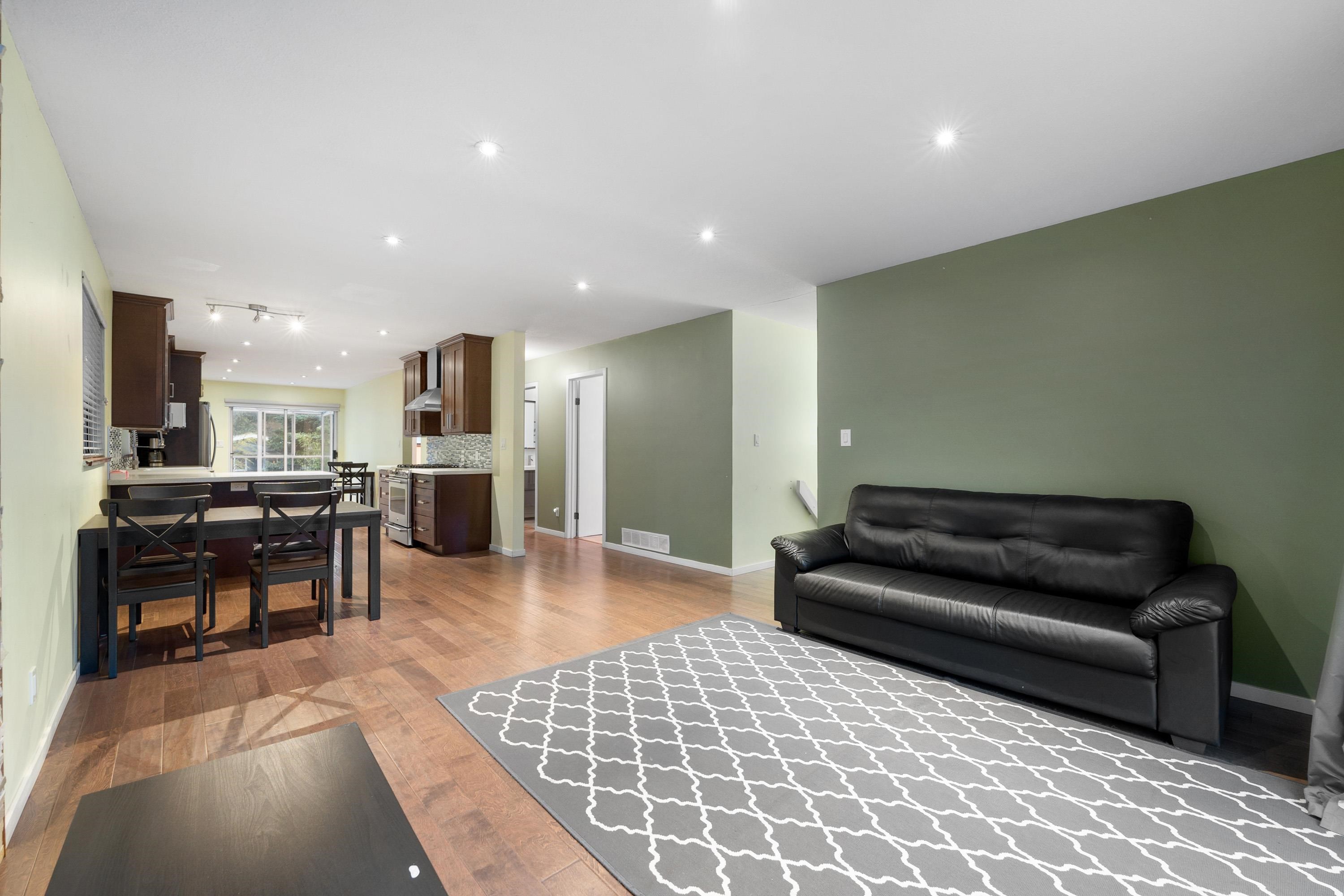 Listing image of 1852 TATLOW AVENUE