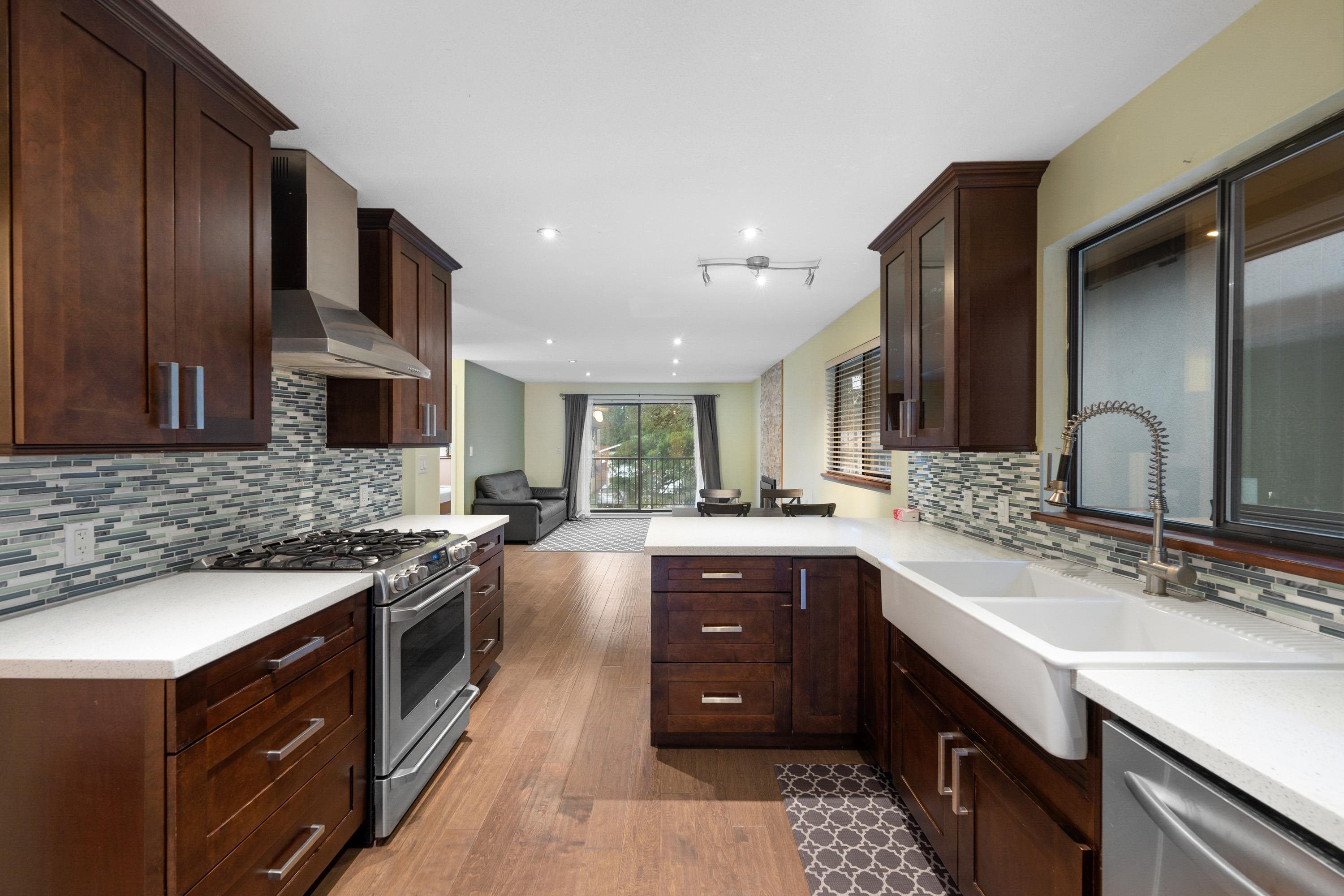 Listing image of 1852 TATLOW AVENUE