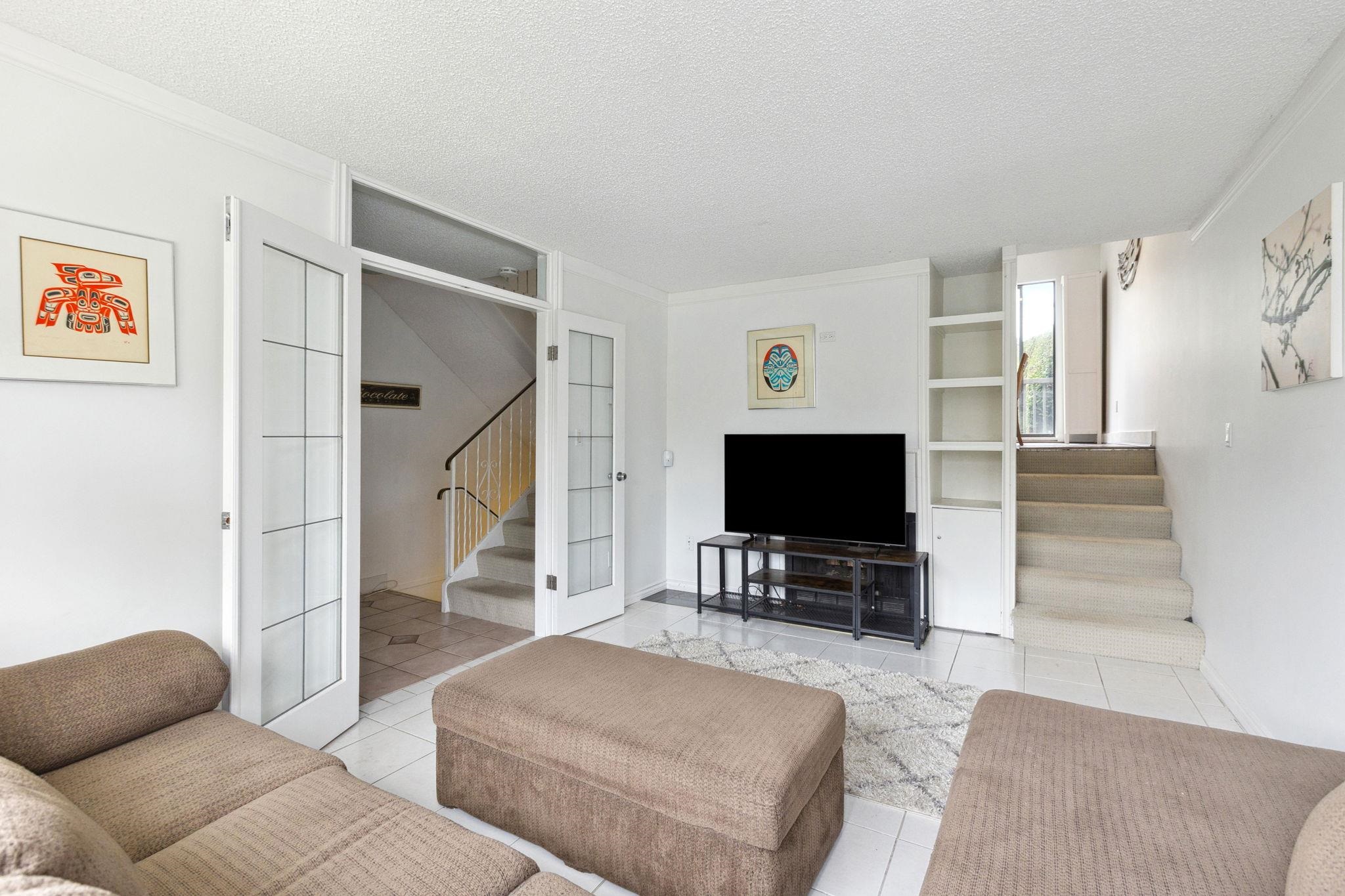 Listing image of 311 ST. ANDREWS AVENUE
