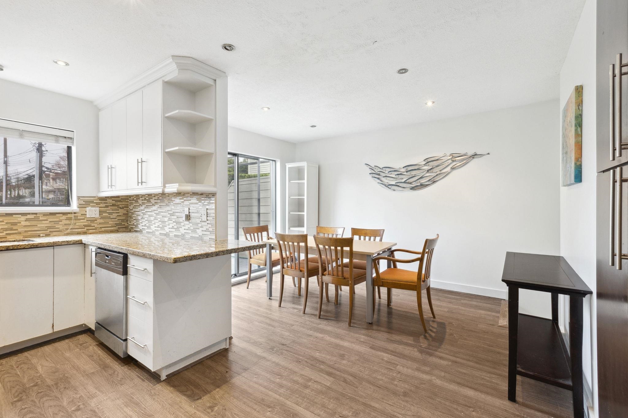 Listing image of 311 ST. ANDREWS AVENUE
