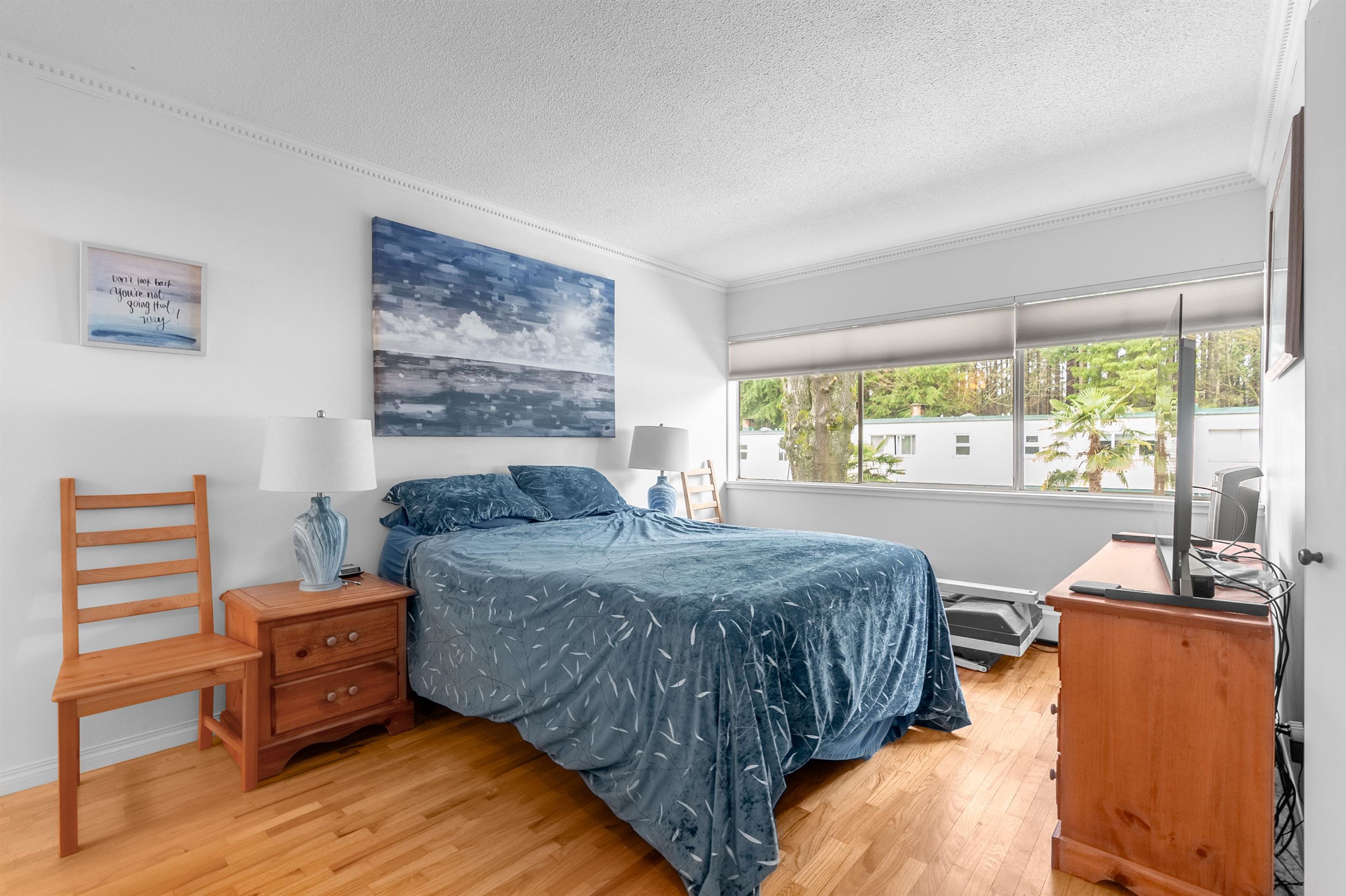 Listing image of 854 WESTVIEW CRESCENT