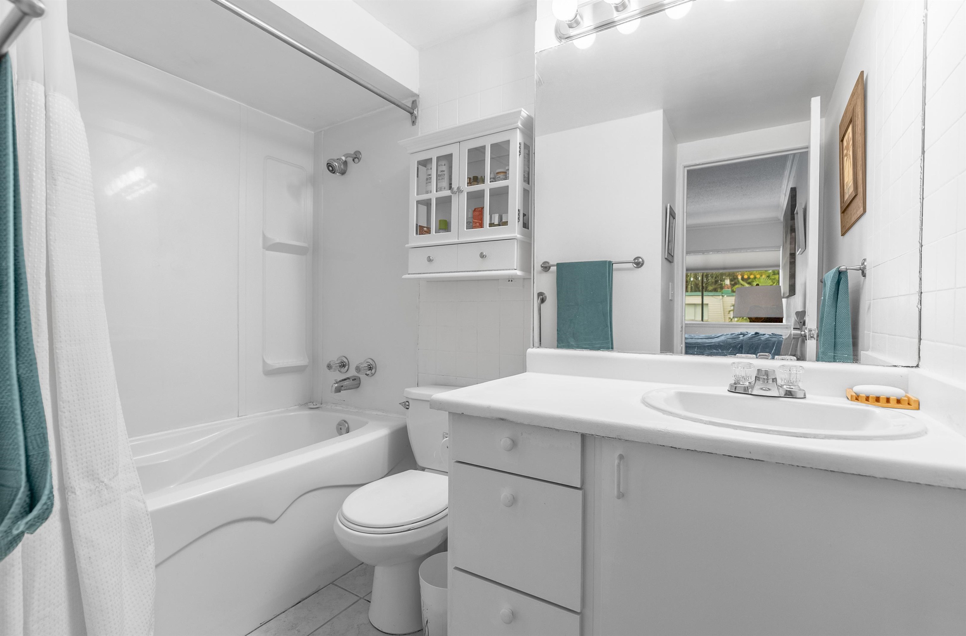 Listing image of 854 WESTVIEW CRESCENT