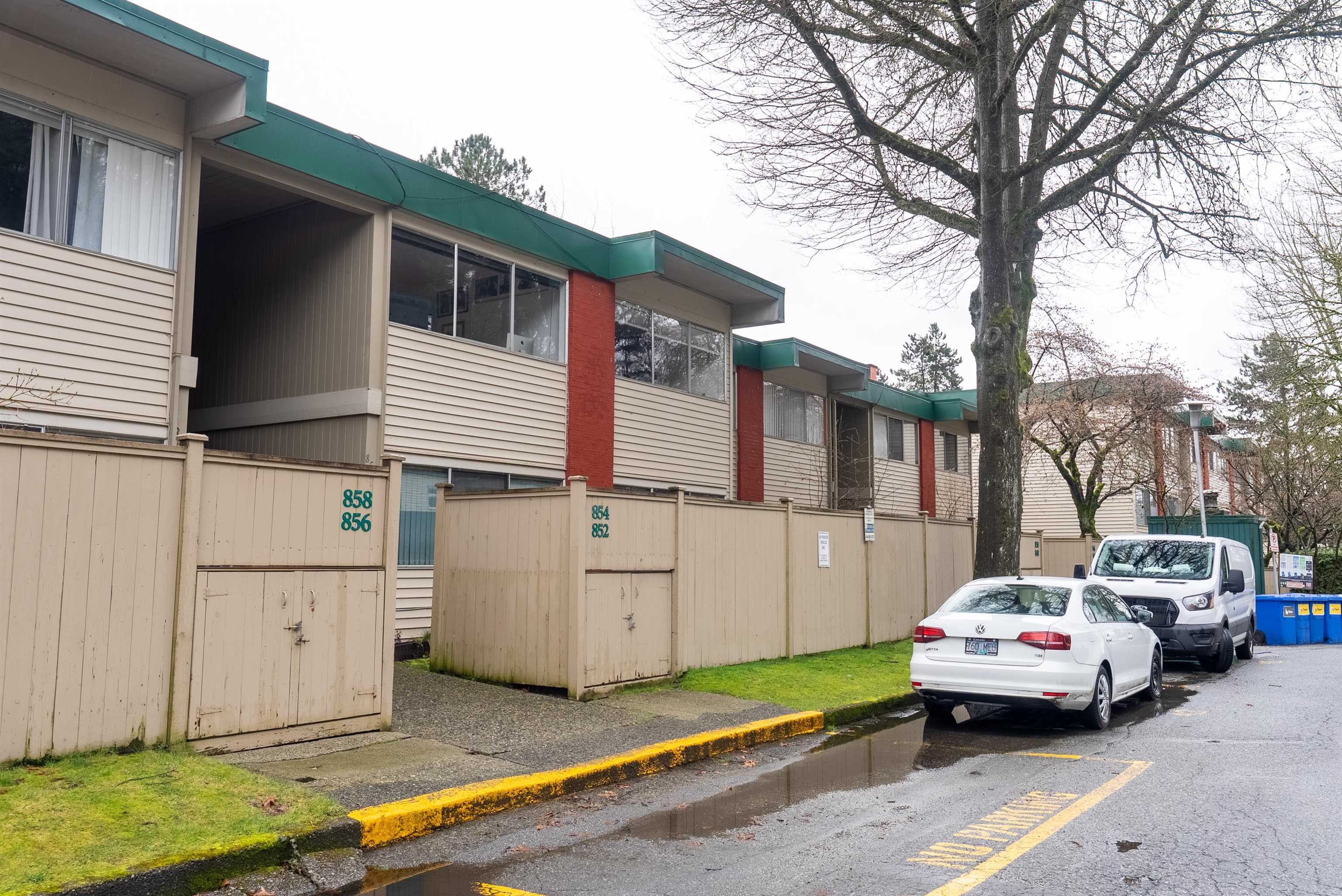 Listing image of 854 WESTVIEW CRESCENT