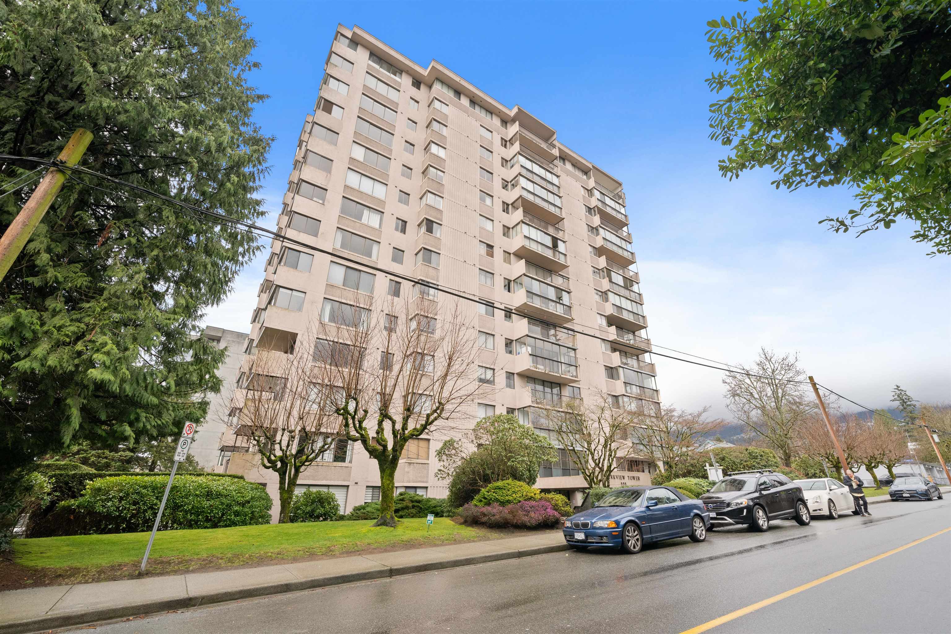 Listing image of 402 555 13TH STREET