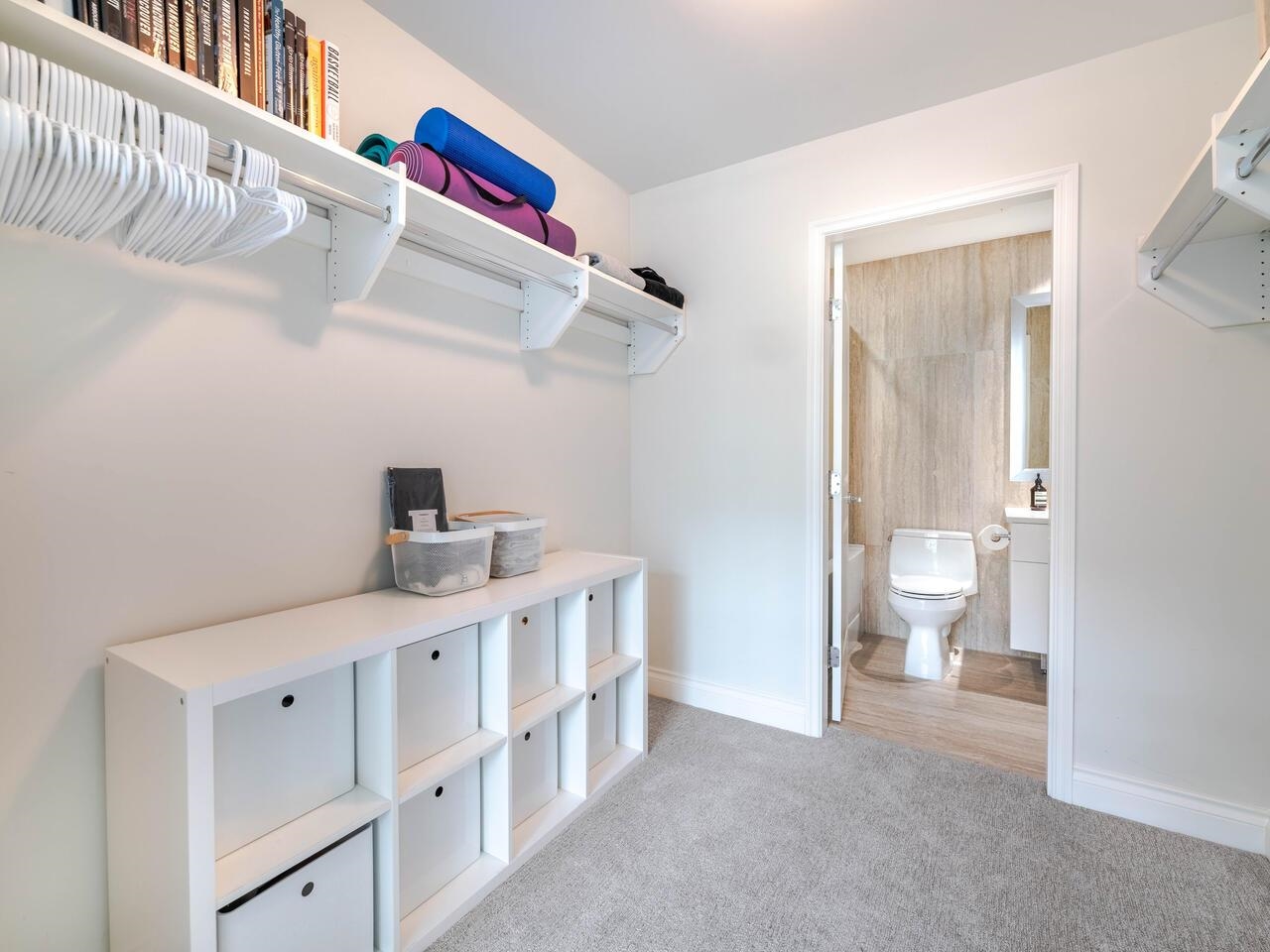 Listing image of 604 185 VICTORY SHIP WAY