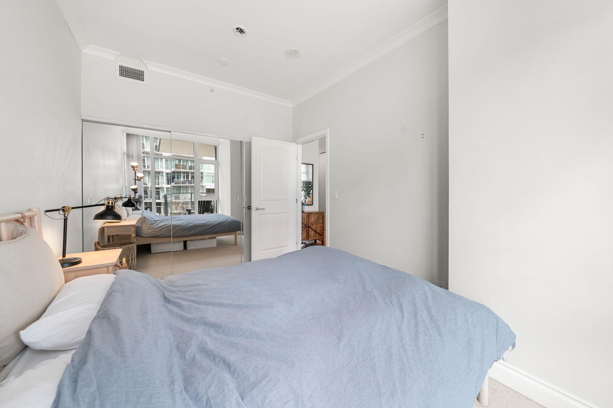 Listing image of 313 175 VICTORY SHIP WAY