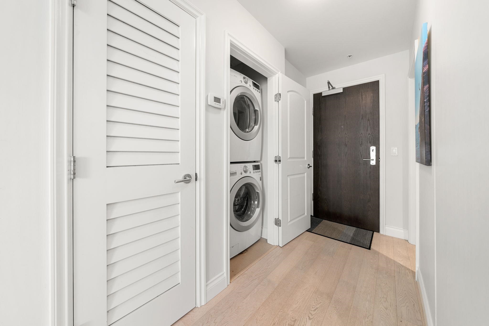 Listing image of 313 175 VICTORY SHIP WAY