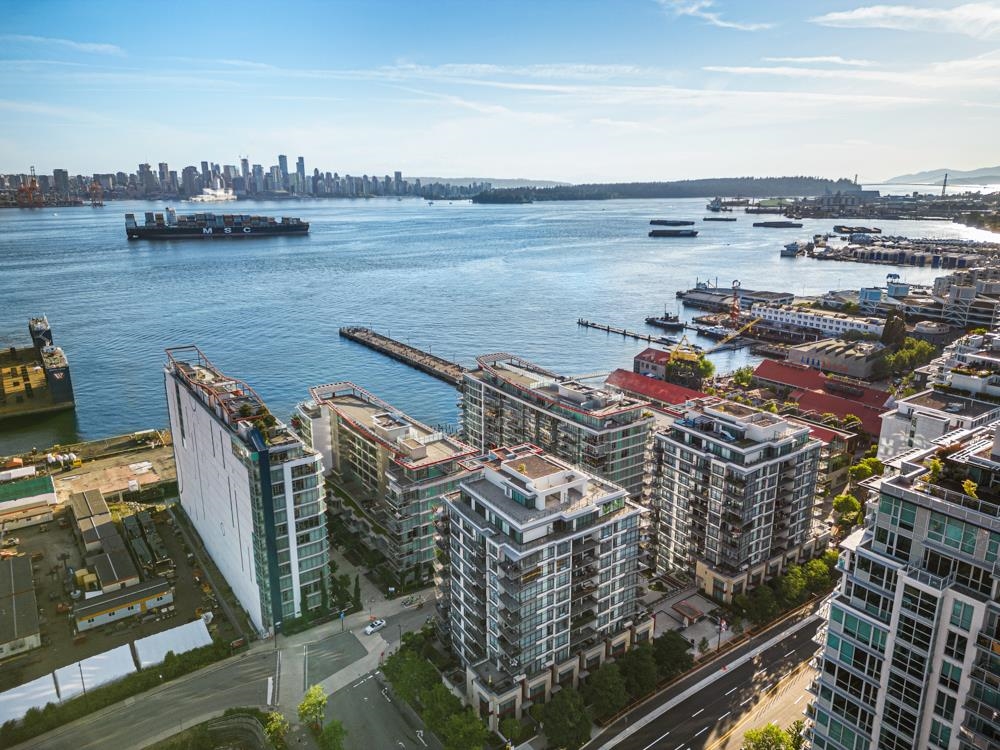 Listing image of 313 175 VICTORY SHIP WAY