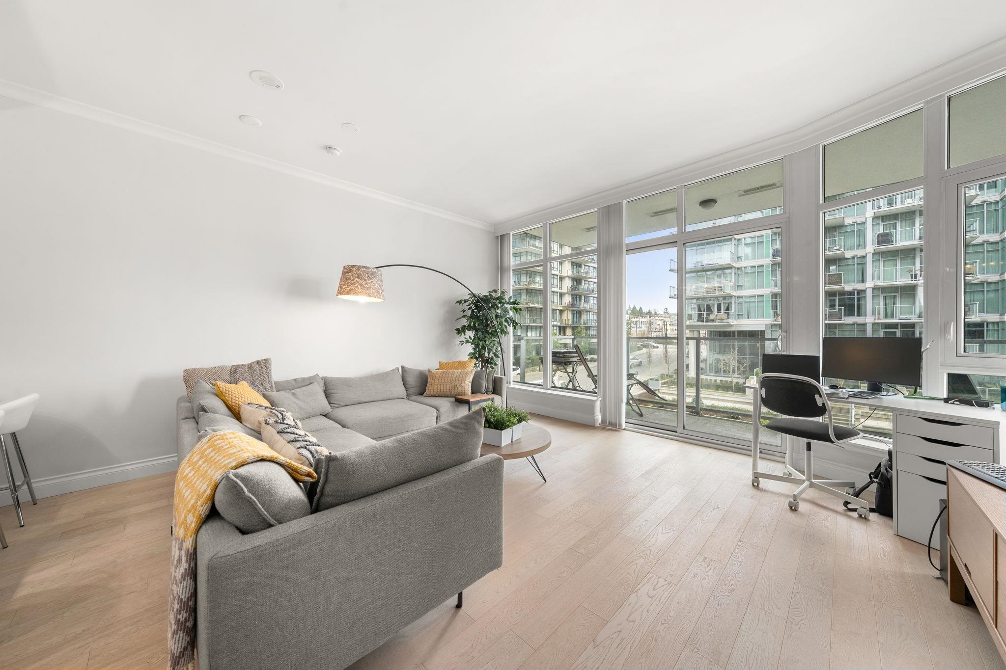 Listing image of 313 175 VICTORY SHIP WAY