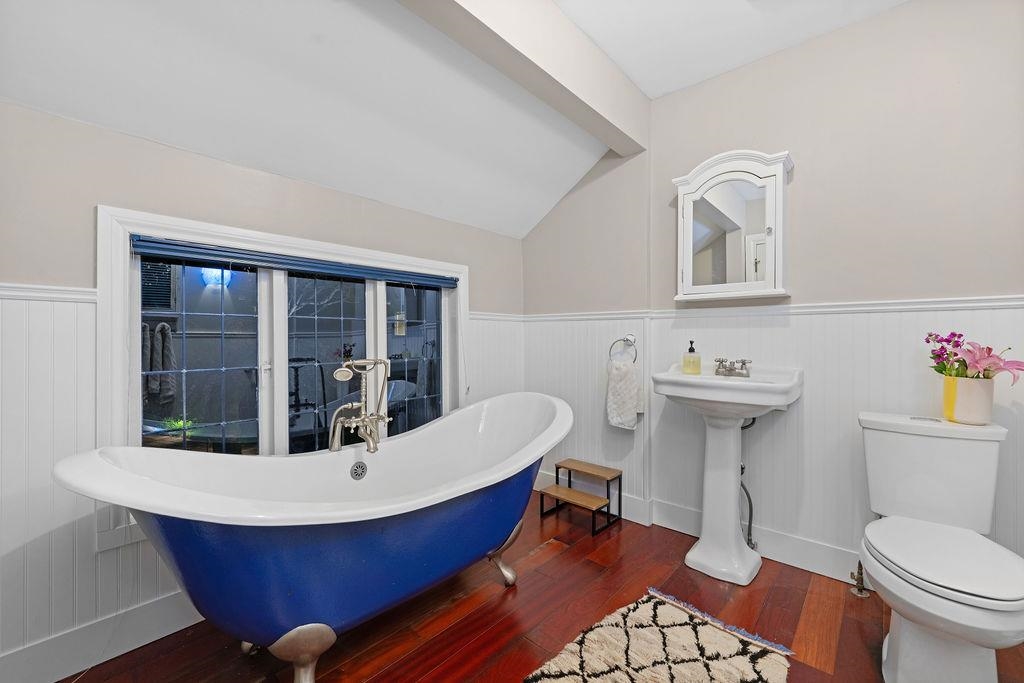 Listing image of 1045 CORTELL STREET