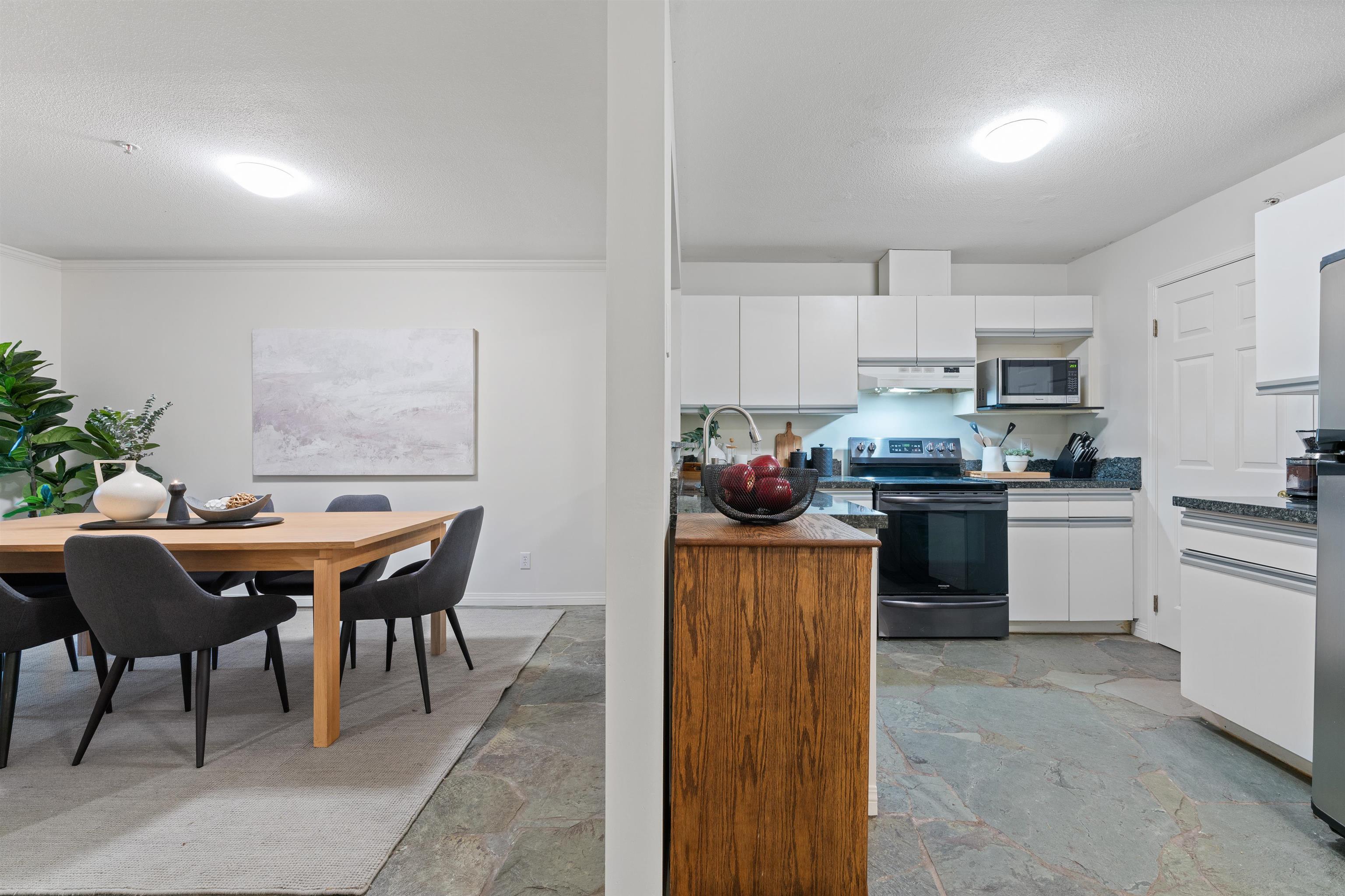 Listing image of 309 1050 BOWRON COURT