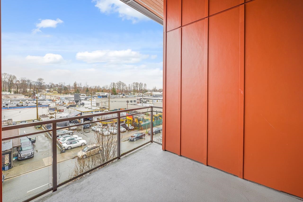 Listing image of 402 1201 W 16TH STREET