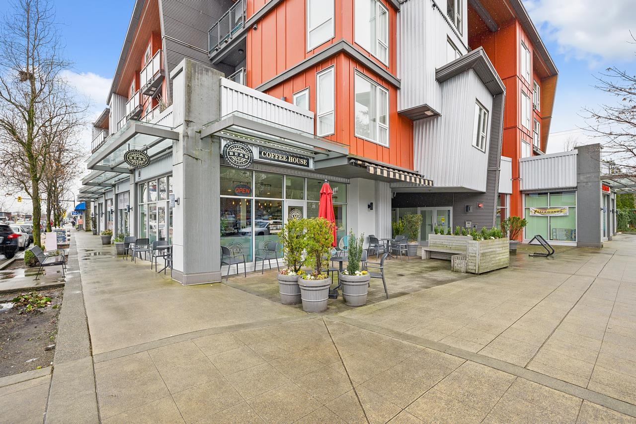 Listing image of 402 1201 W 16TH STREET