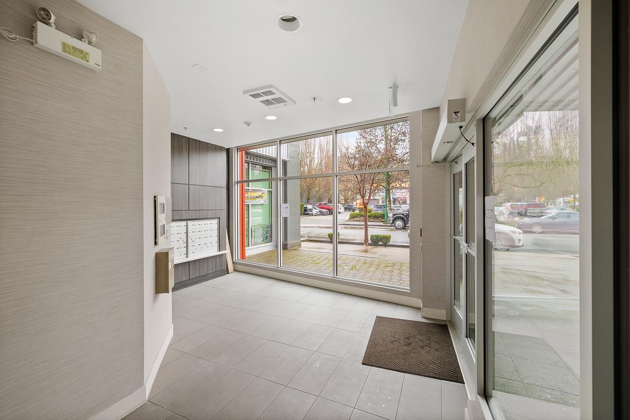 Listing image of 402 1201 W 16TH STREET