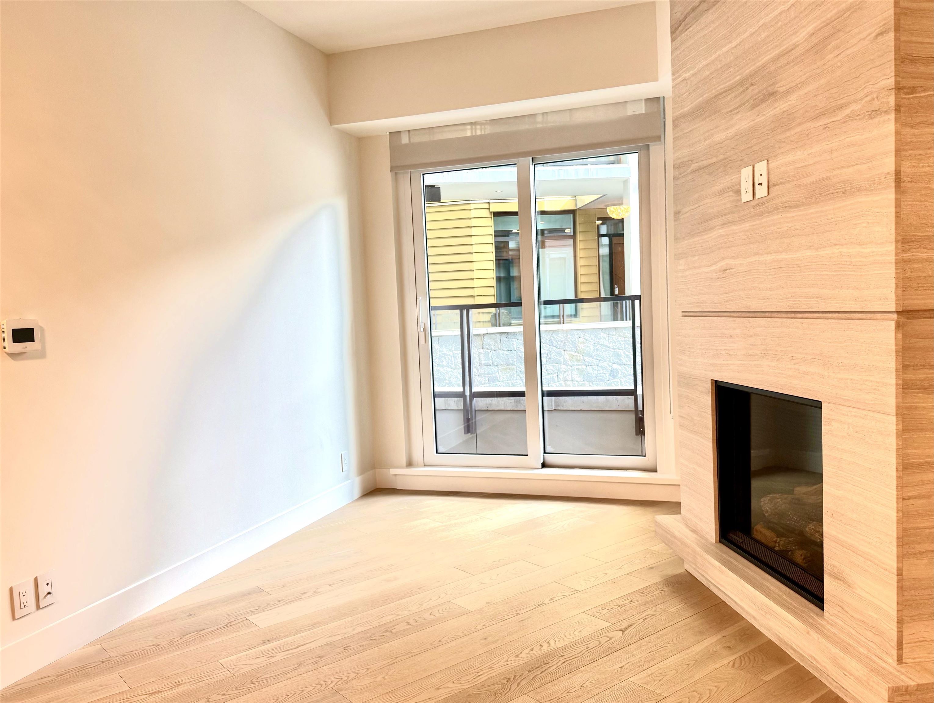 Listing image of 101 6699 NELSON AVENUE
