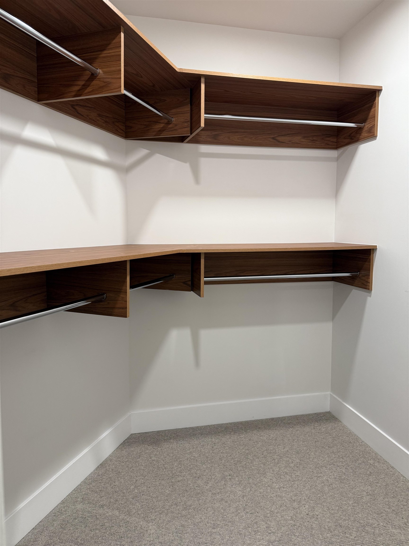 Listing image of 101 6699 NELSON AVENUE