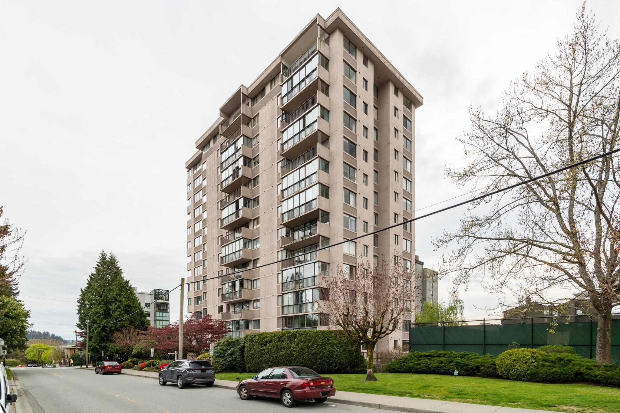 Listing image of 1101 555 13TH STREET