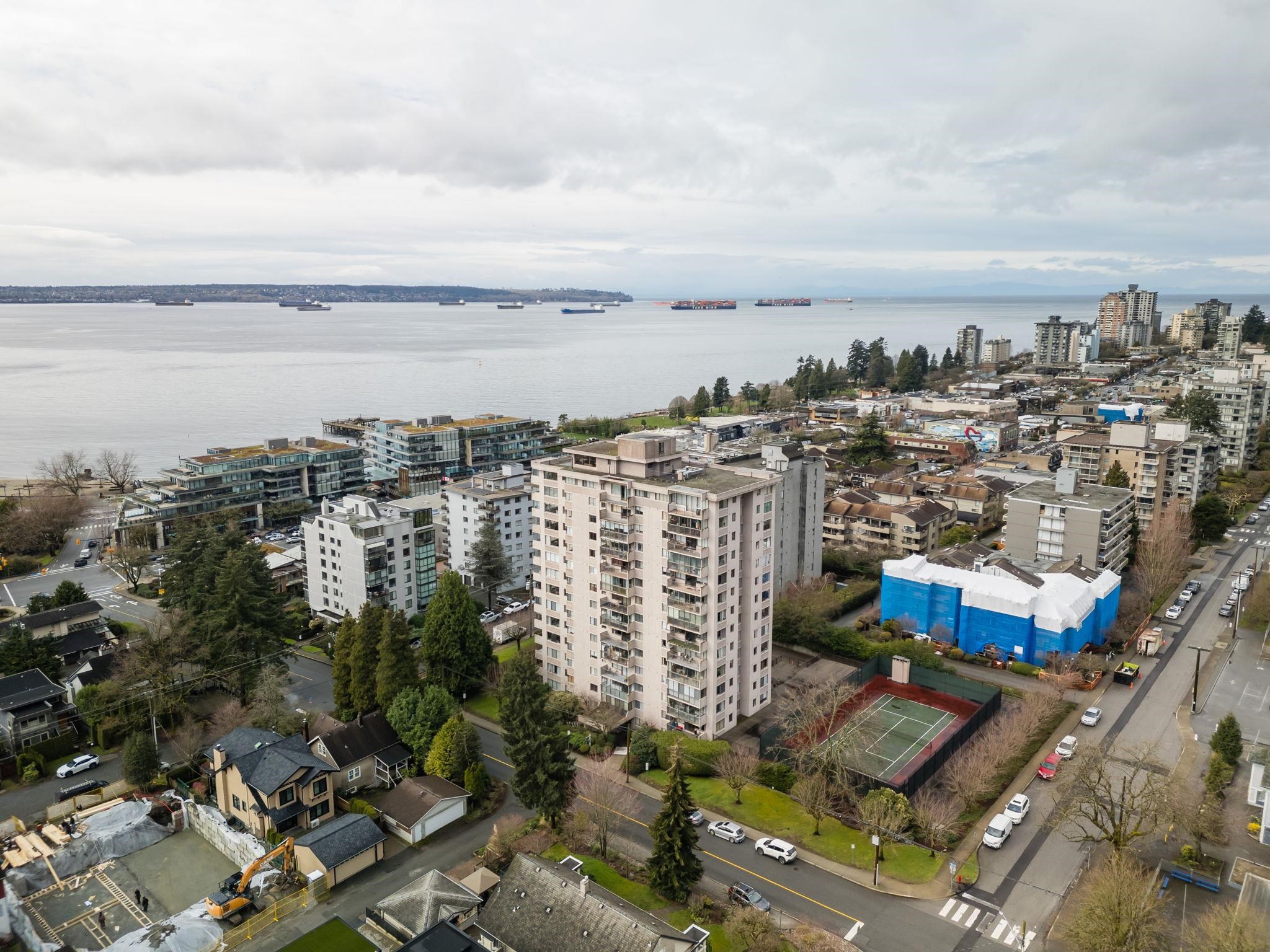 Listing image of 1101 555 13TH STREET