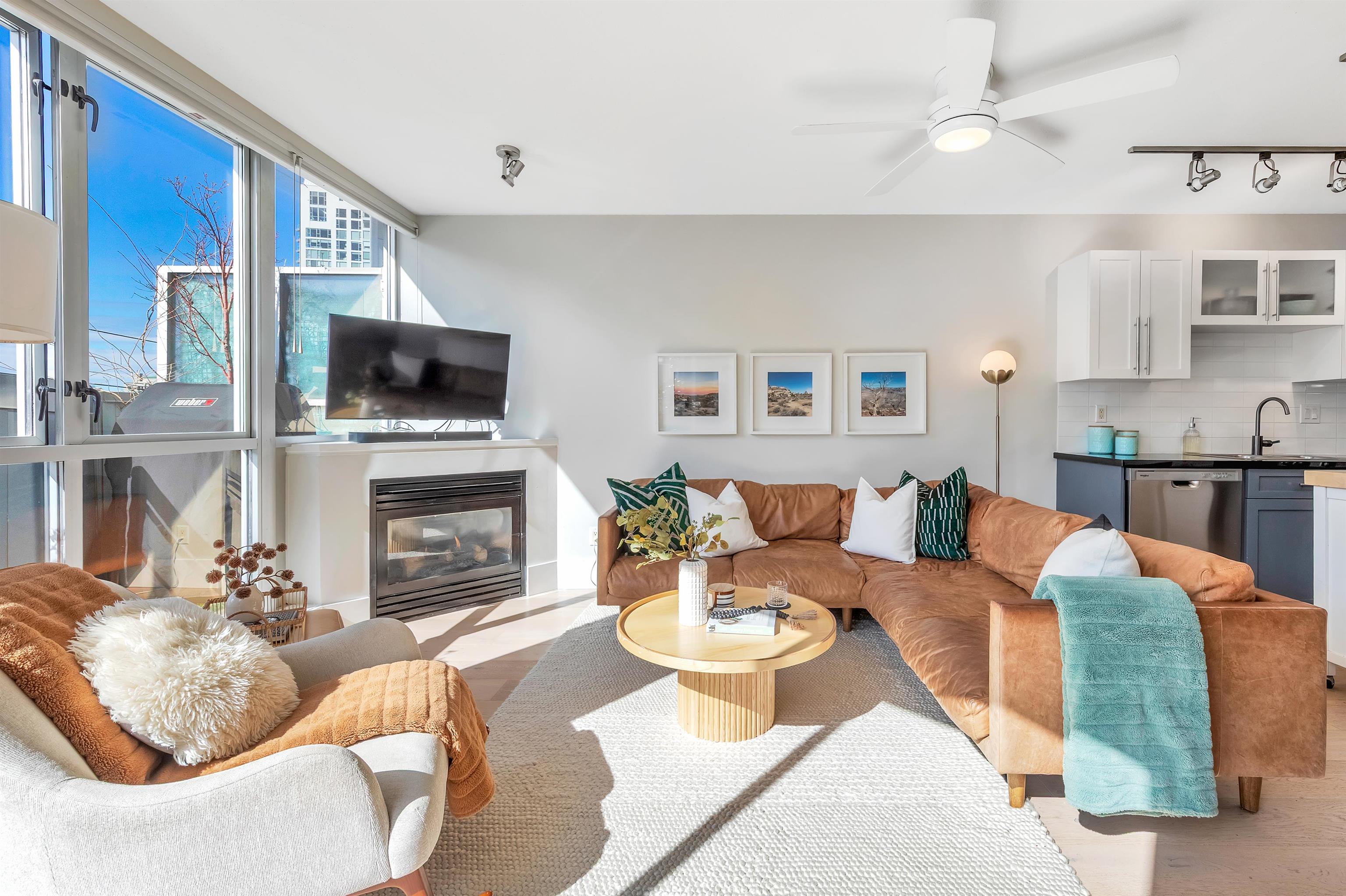 Listing image of 503 122 E 3RD STREET