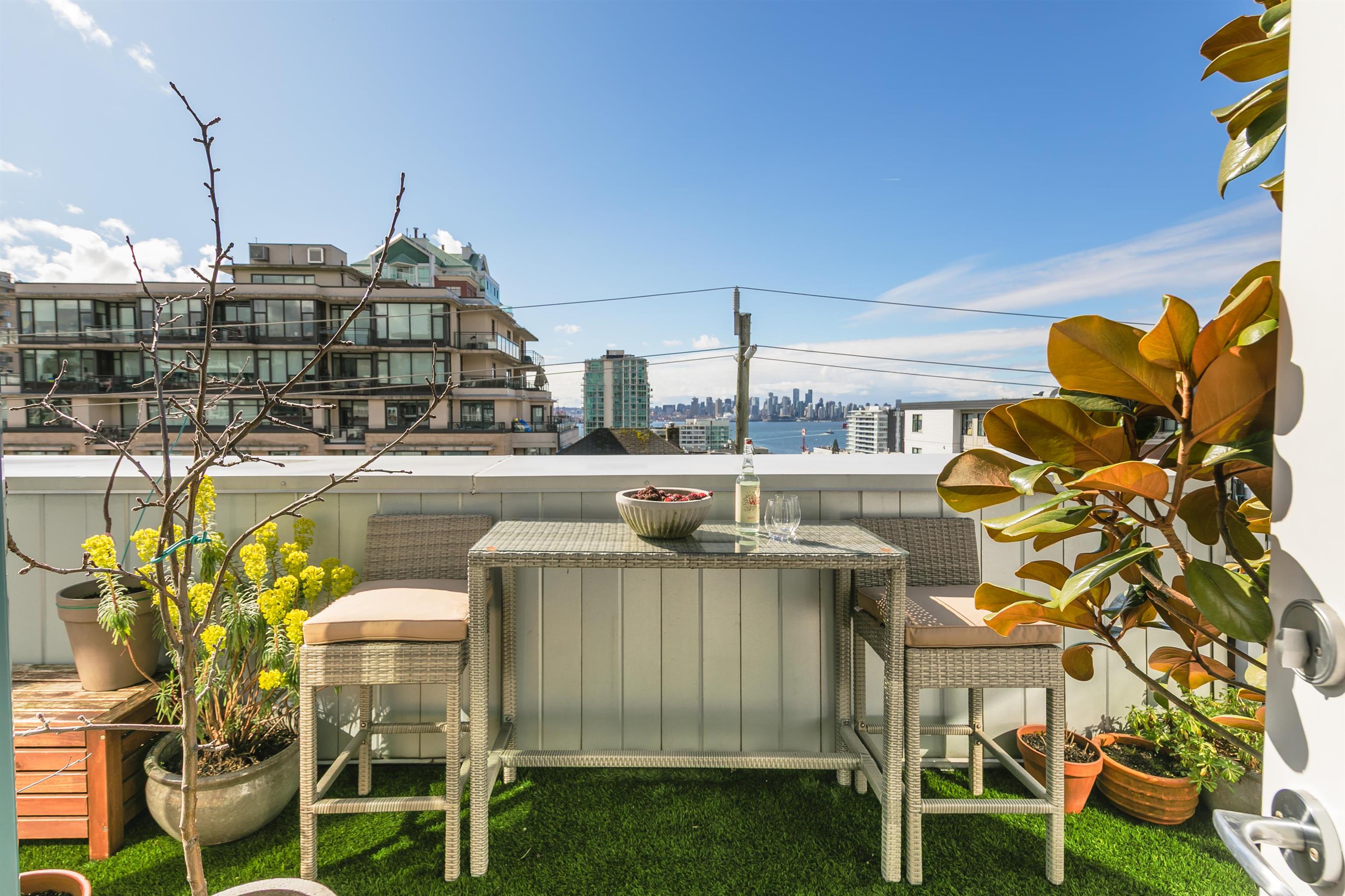 Listing image of 503 122 E 3RD STREET