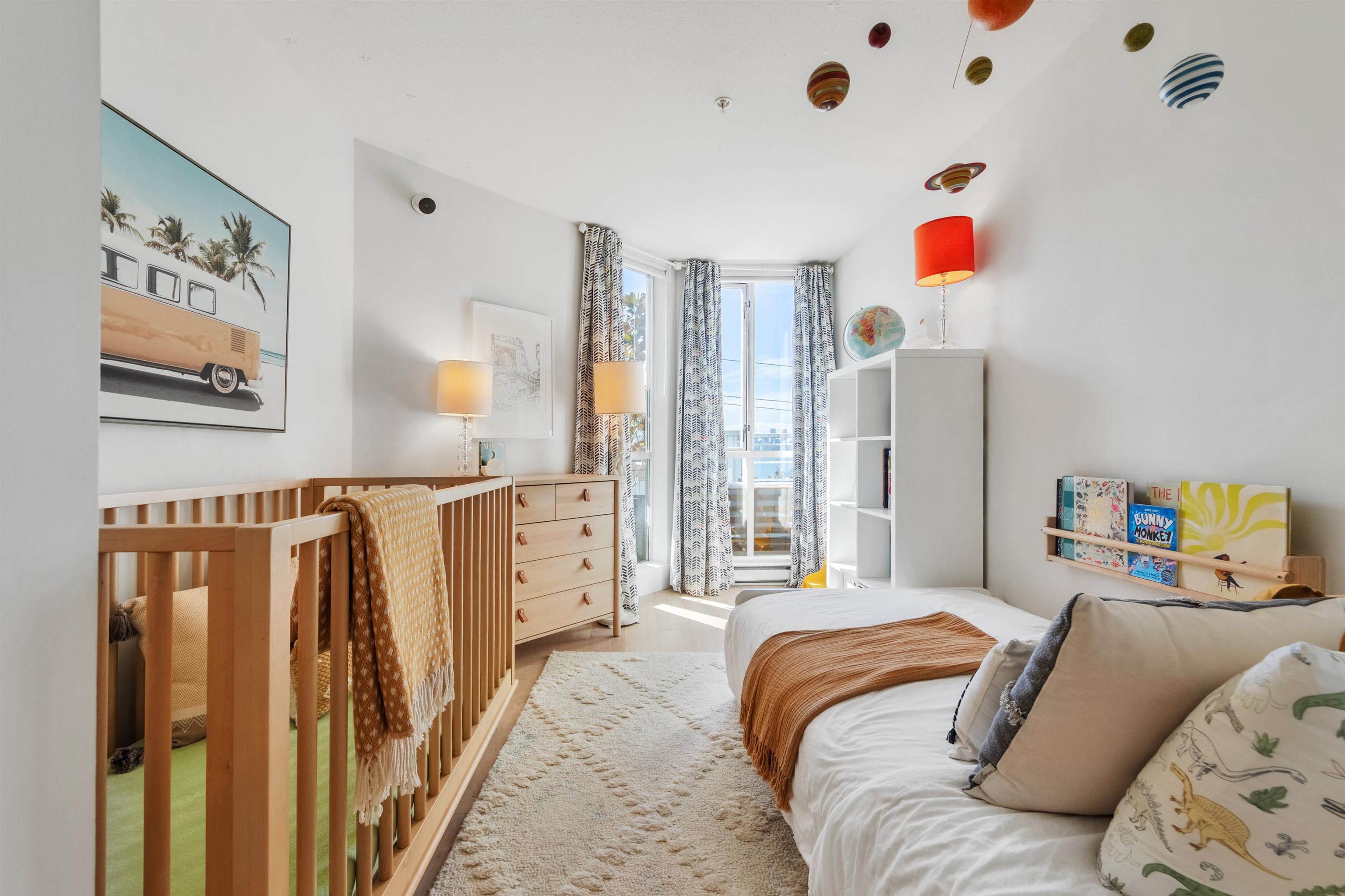 Listing image of 503 122 E 3RD STREET