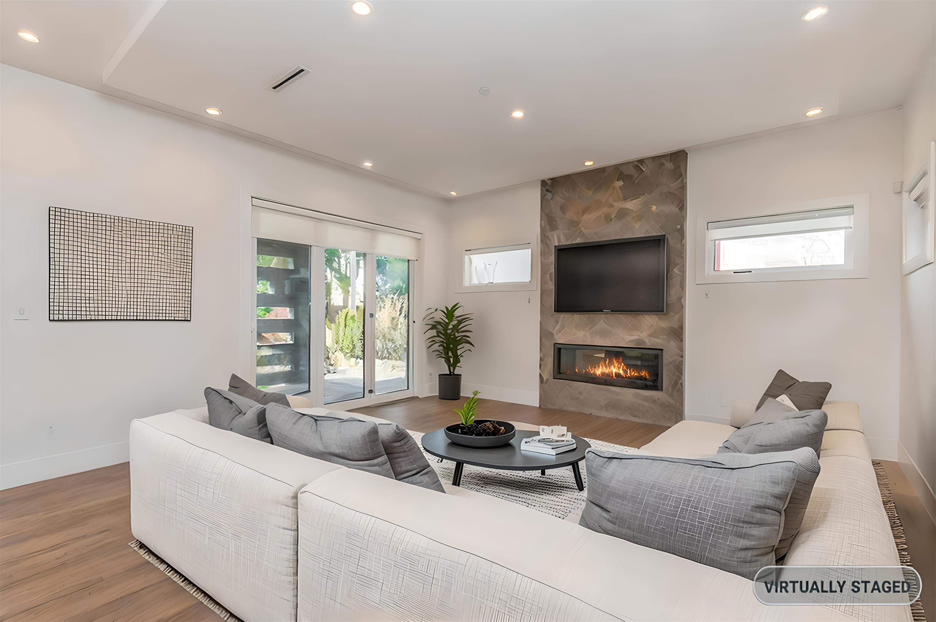 Listing image of 2213 KINGS AVENUE