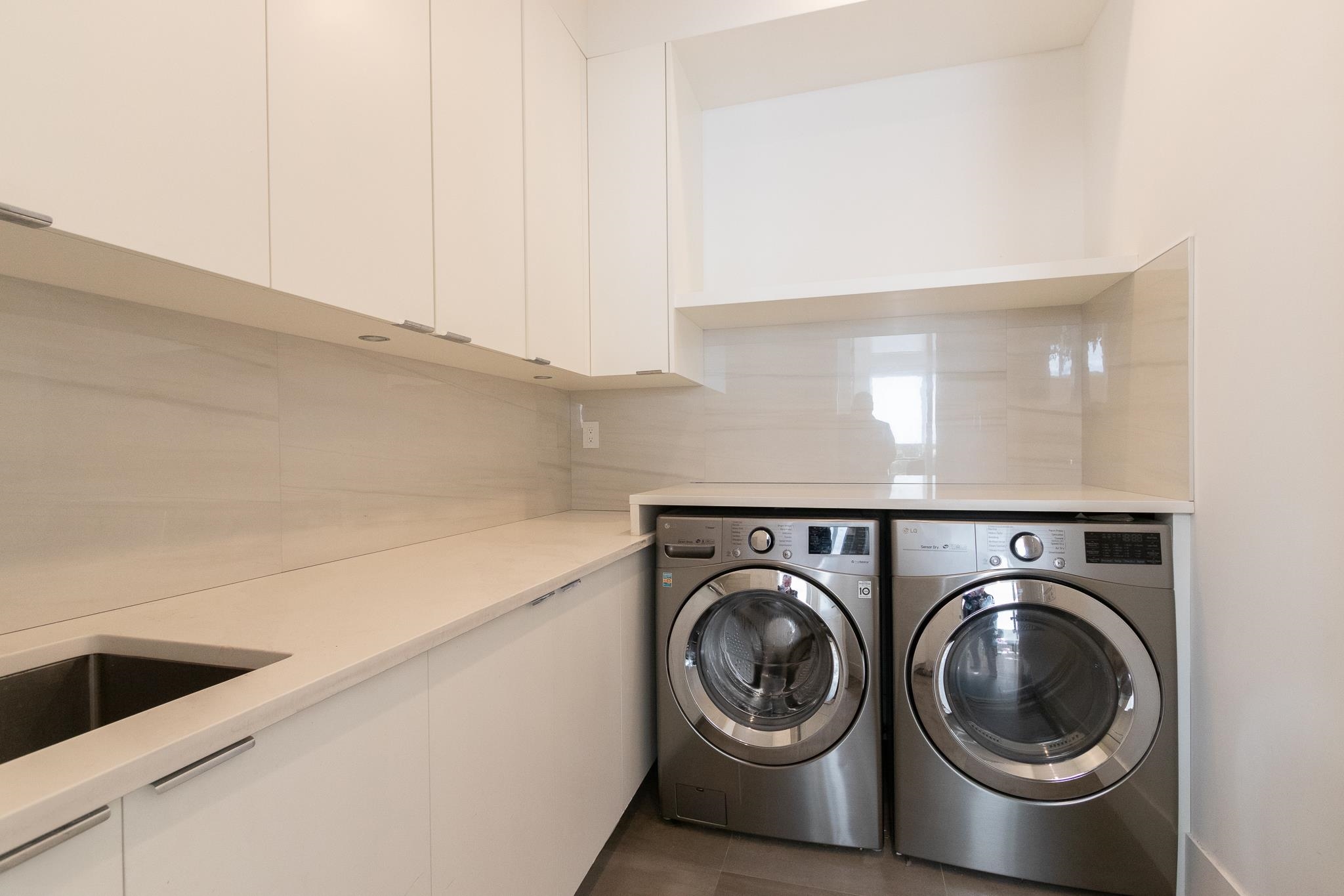 Listing image of 2213 KINGS AVENUE