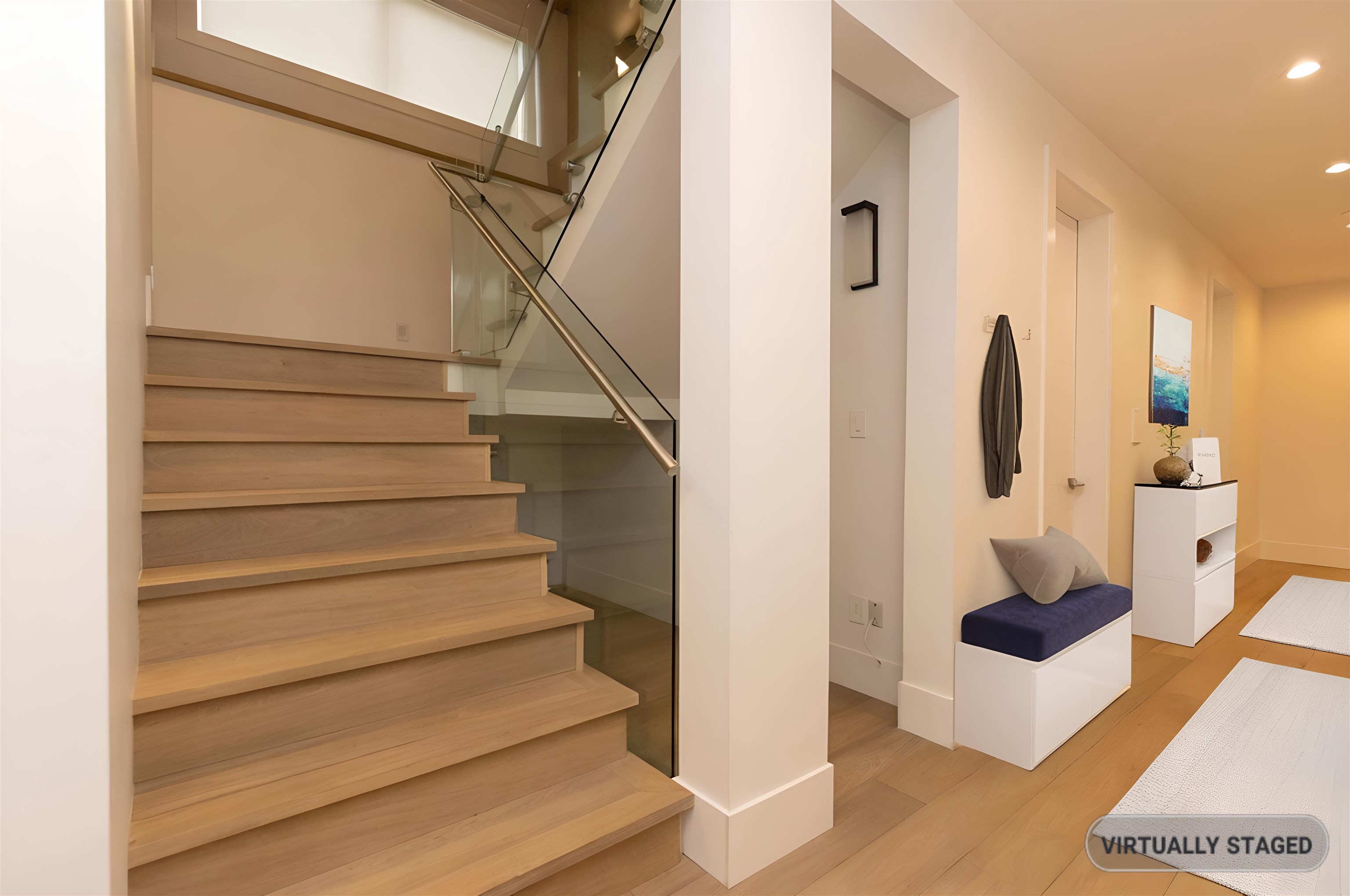 Listing image of 2213 KINGS AVENUE