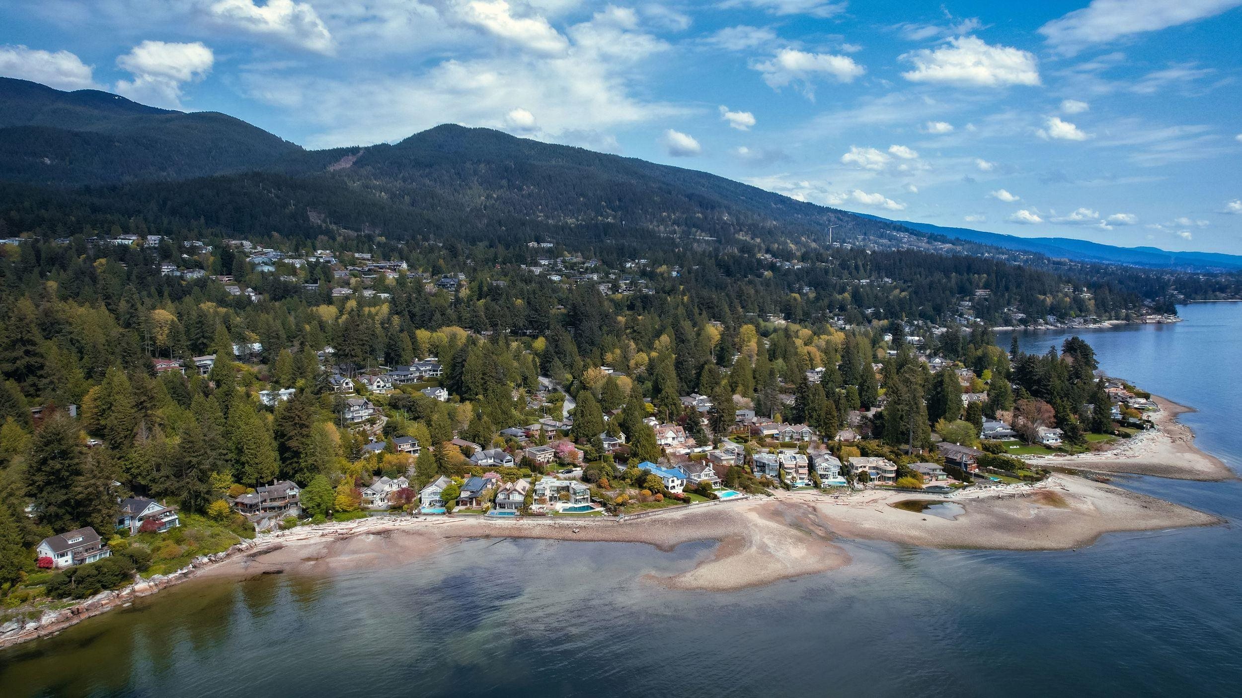 Listing image of 4363 MORGAN CRESCENT
