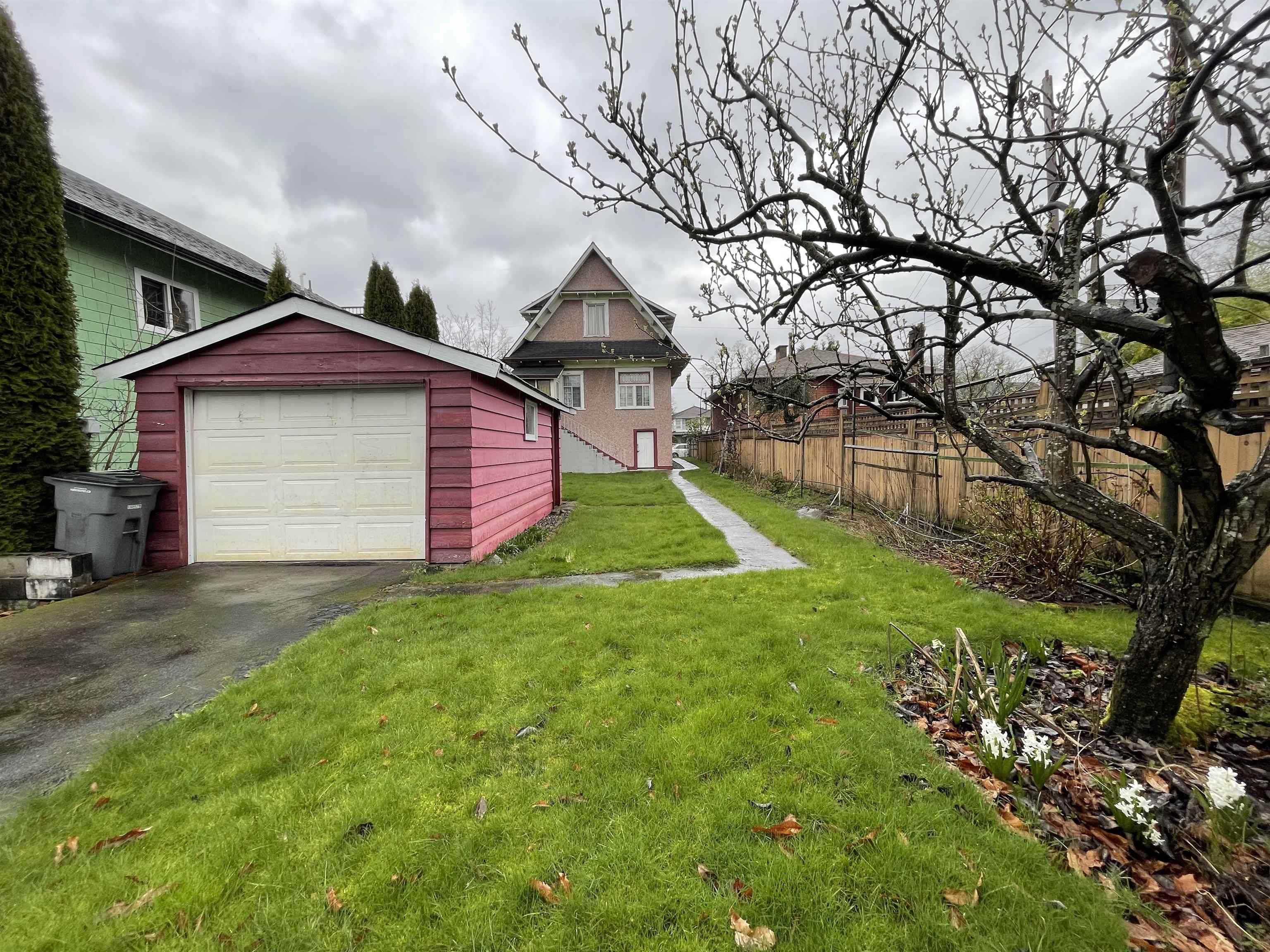 Listing image of 2250 E PENDER STREET