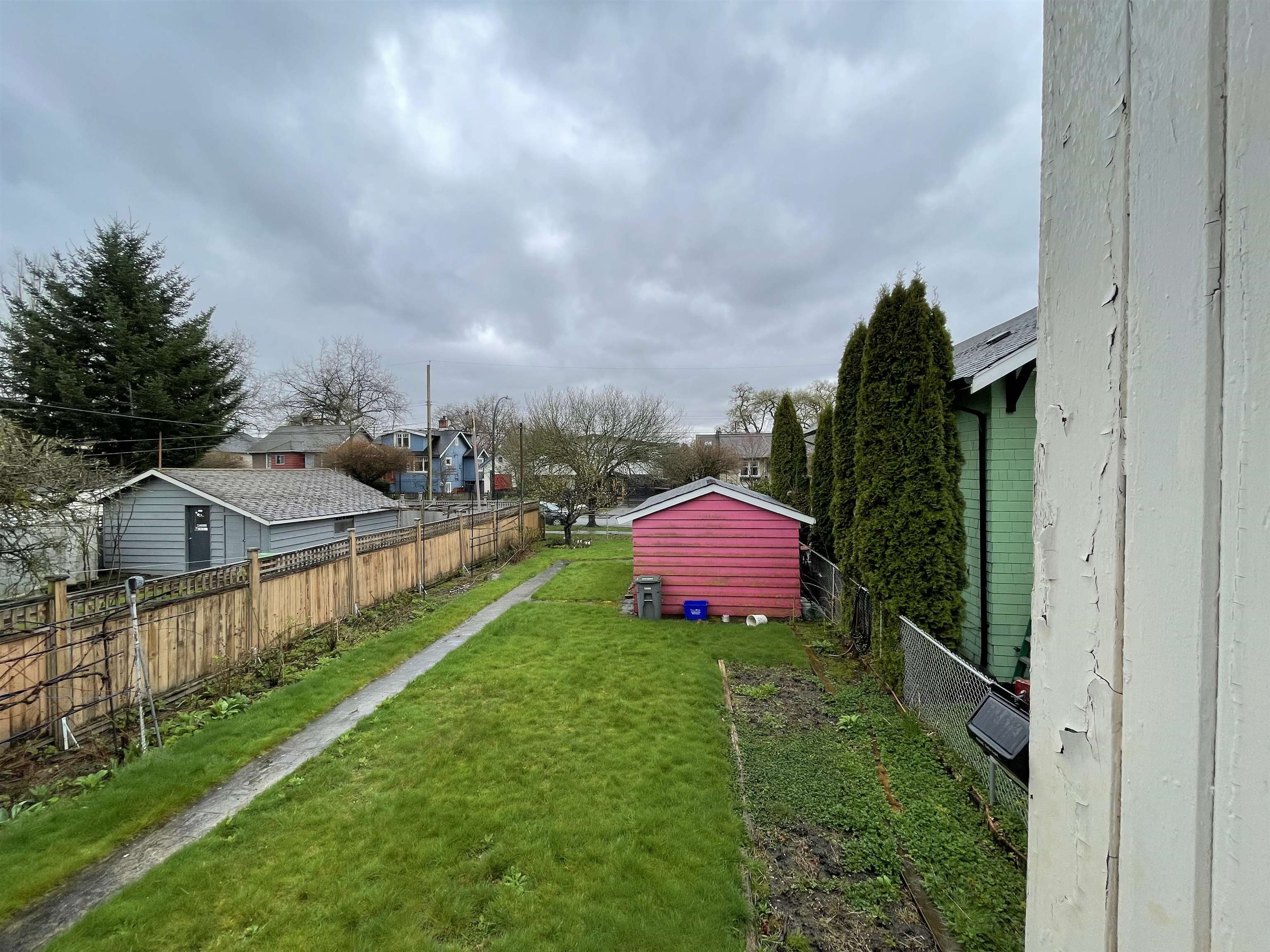 Listing image of 2250 E PENDER STREET