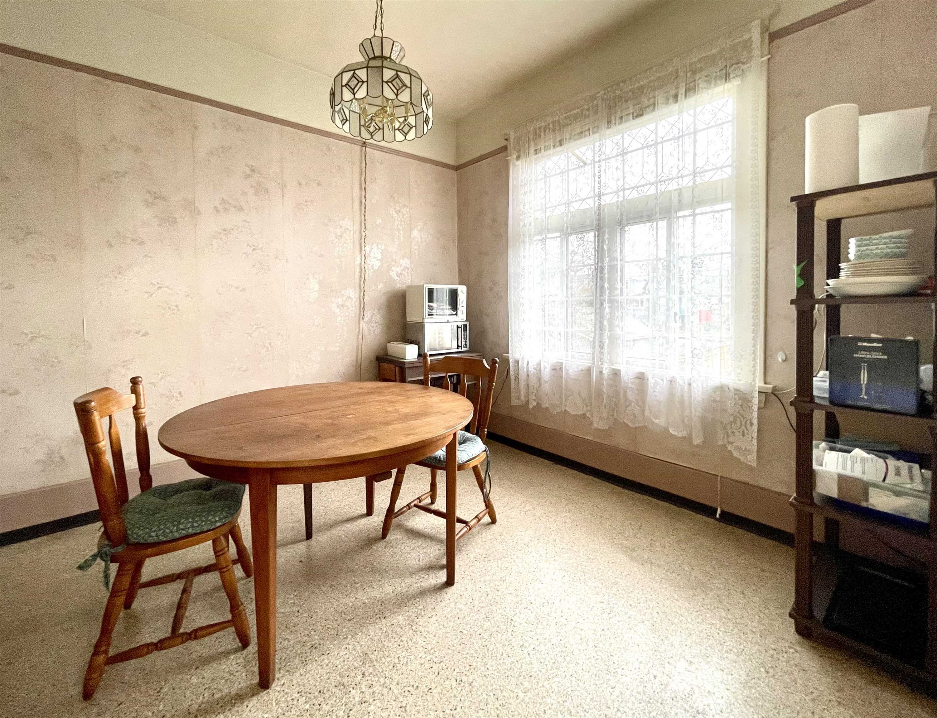 Listing image of 2250 E PENDER STREET