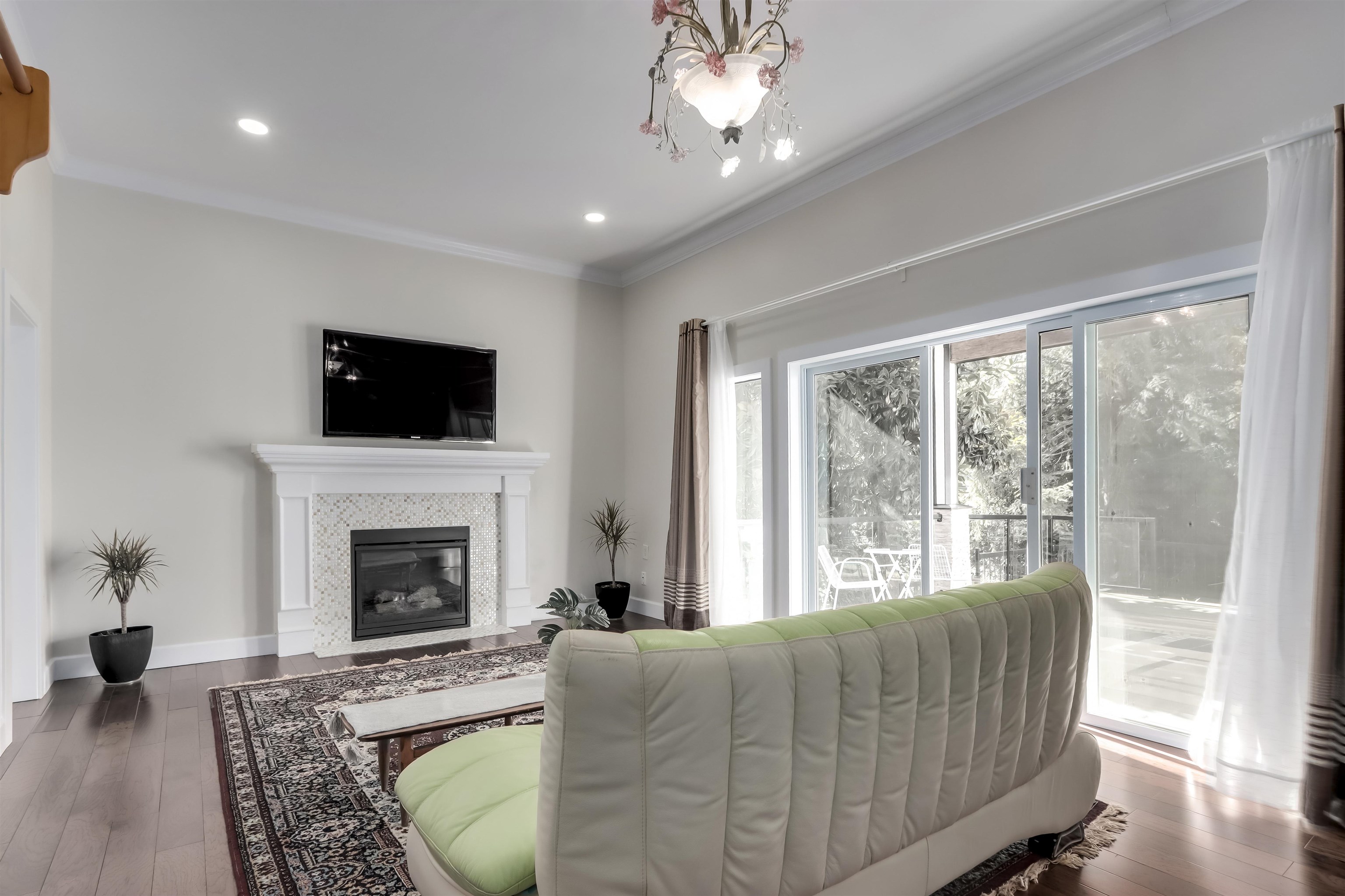 Listing image of 4555 RANGER AVENUE