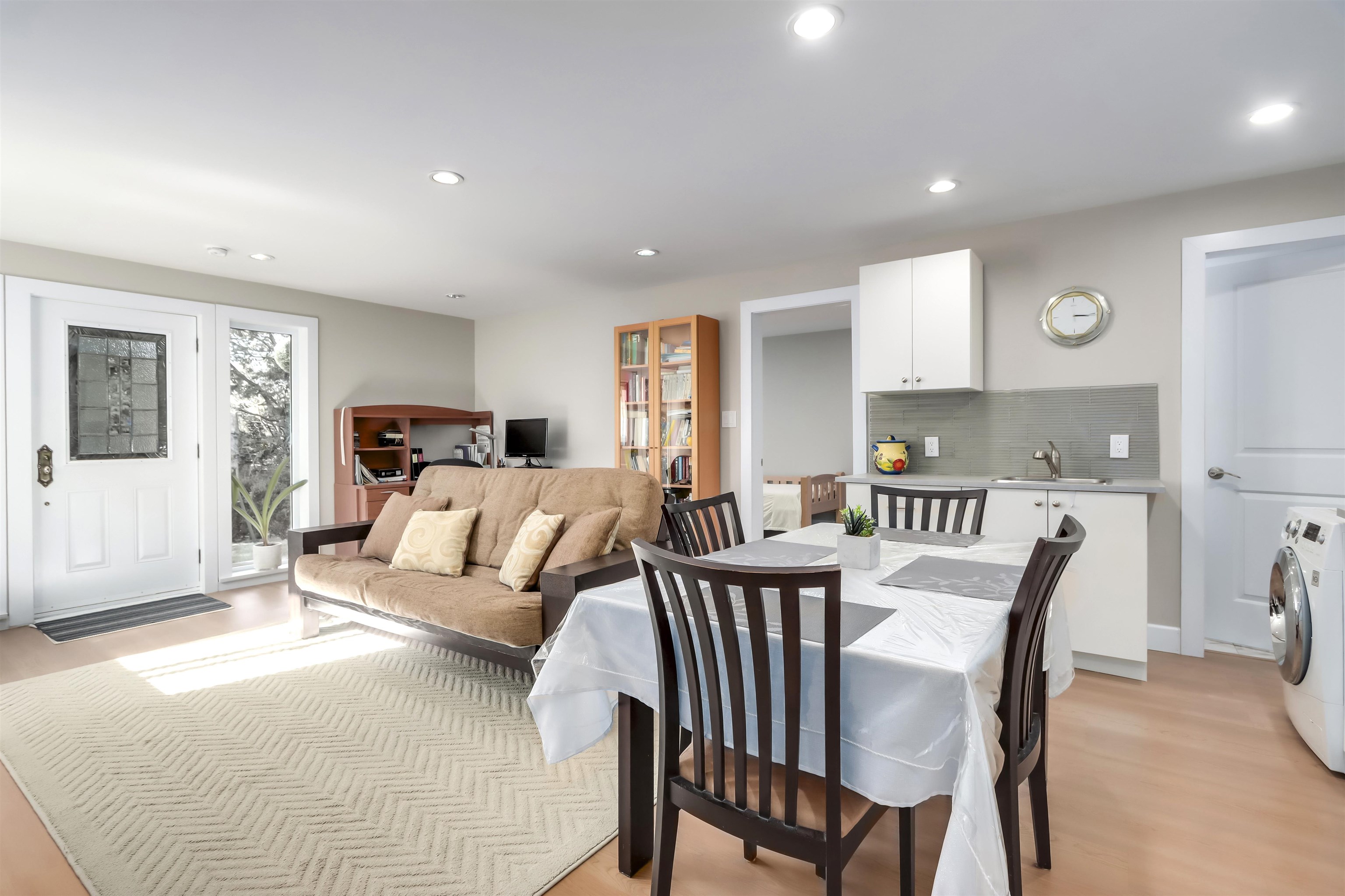 Listing image of 4555 RANGER AVENUE