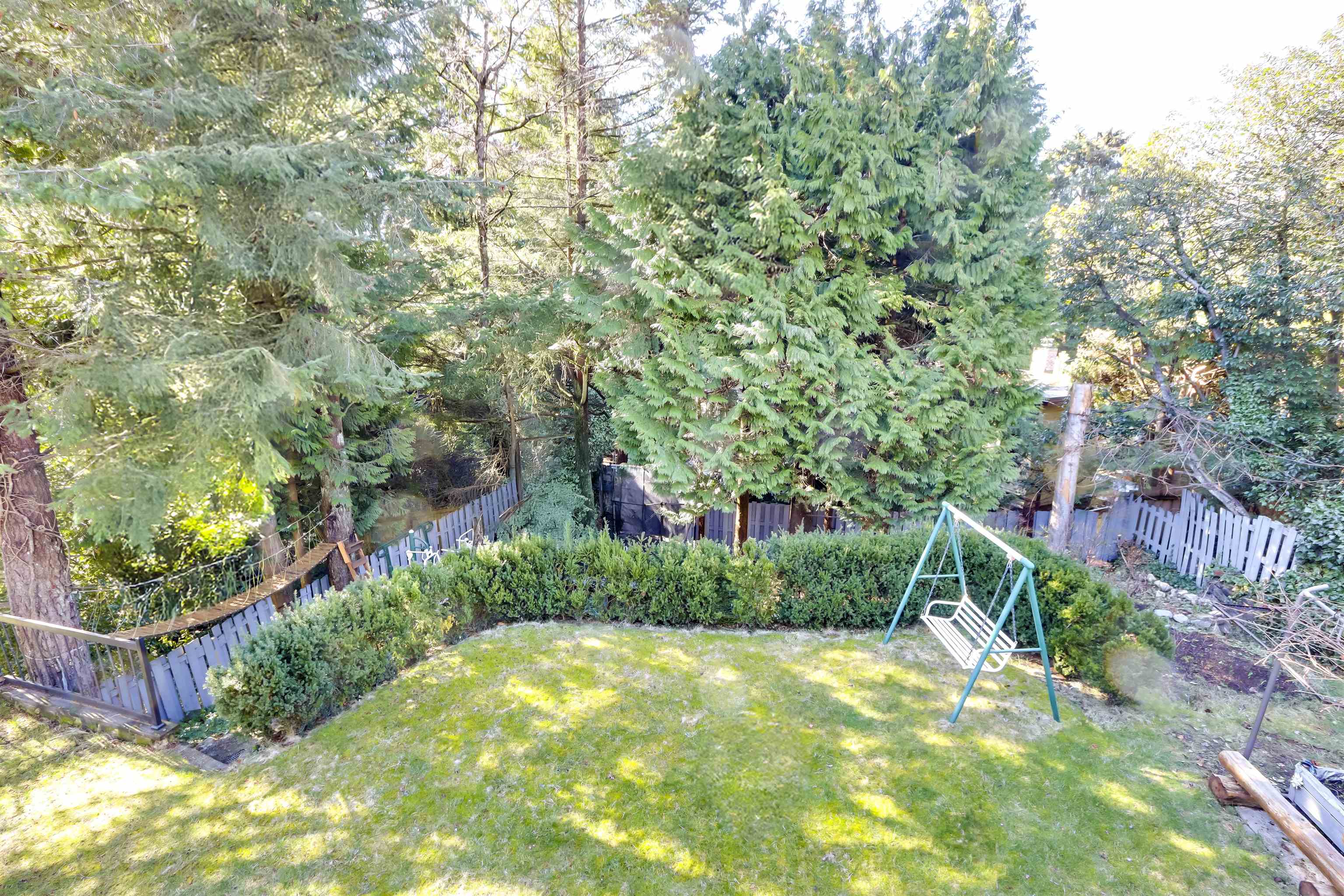 Listing image of 4555 RANGER AVENUE