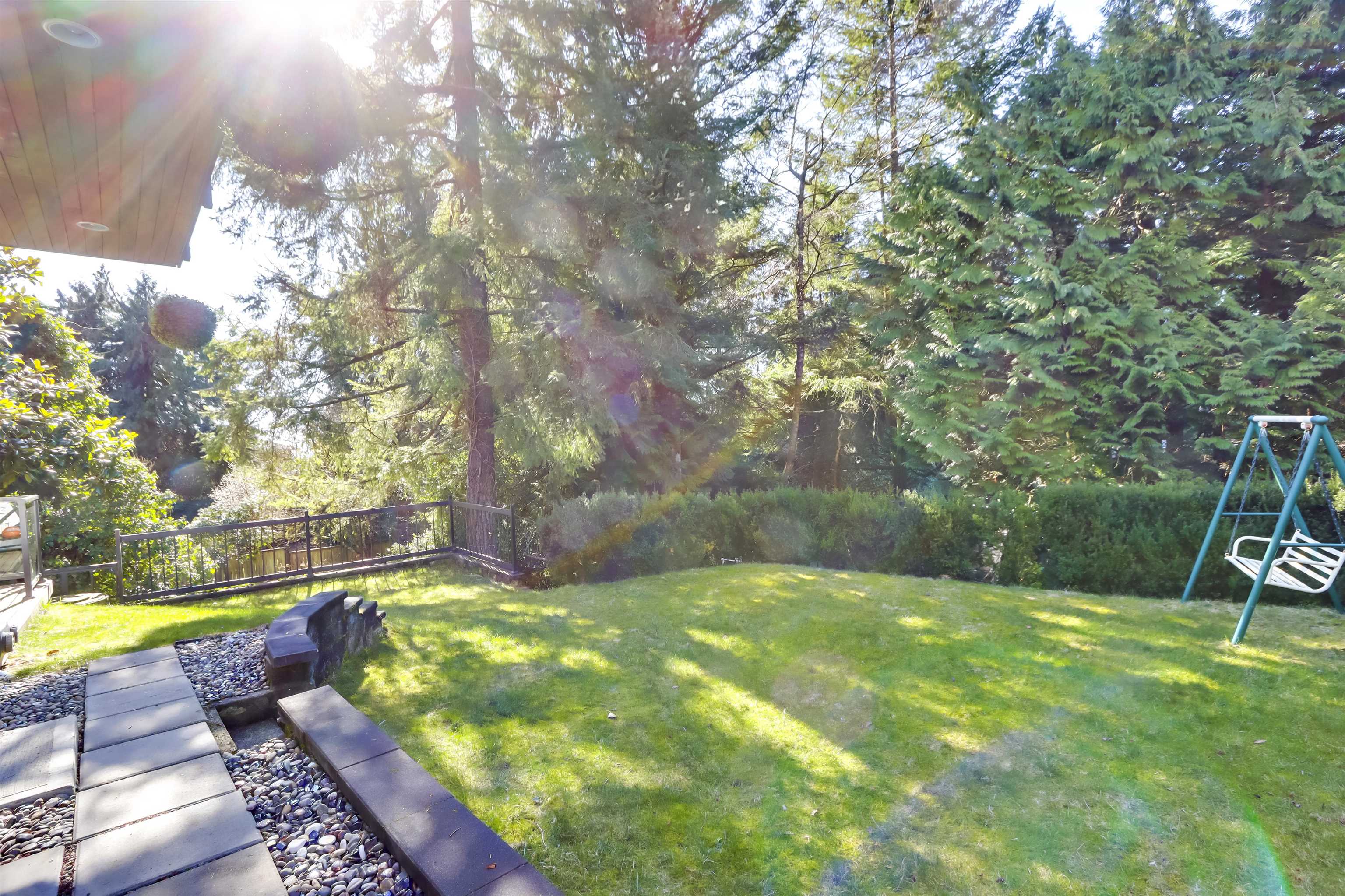 Listing image of 4555 RANGER AVENUE
