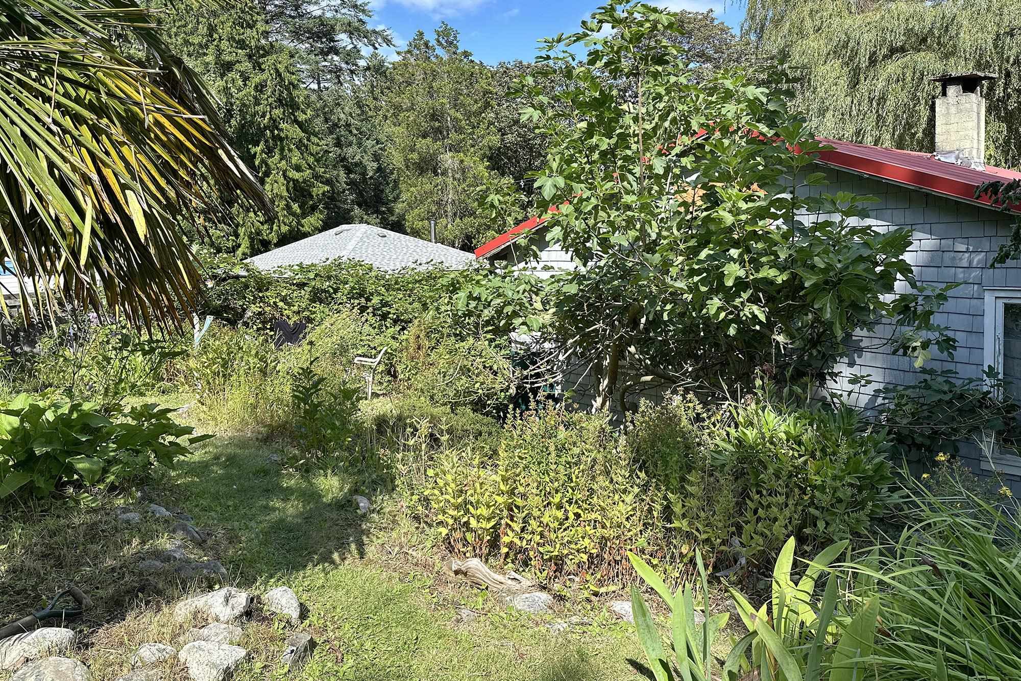 Listing image of 1046 MILLER ROAD