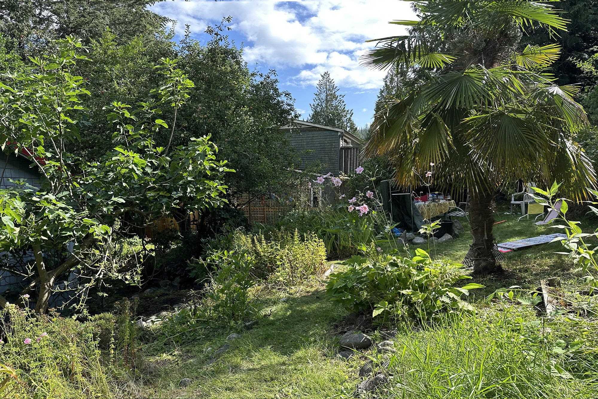Listing image of 1046 MILLER ROAD
