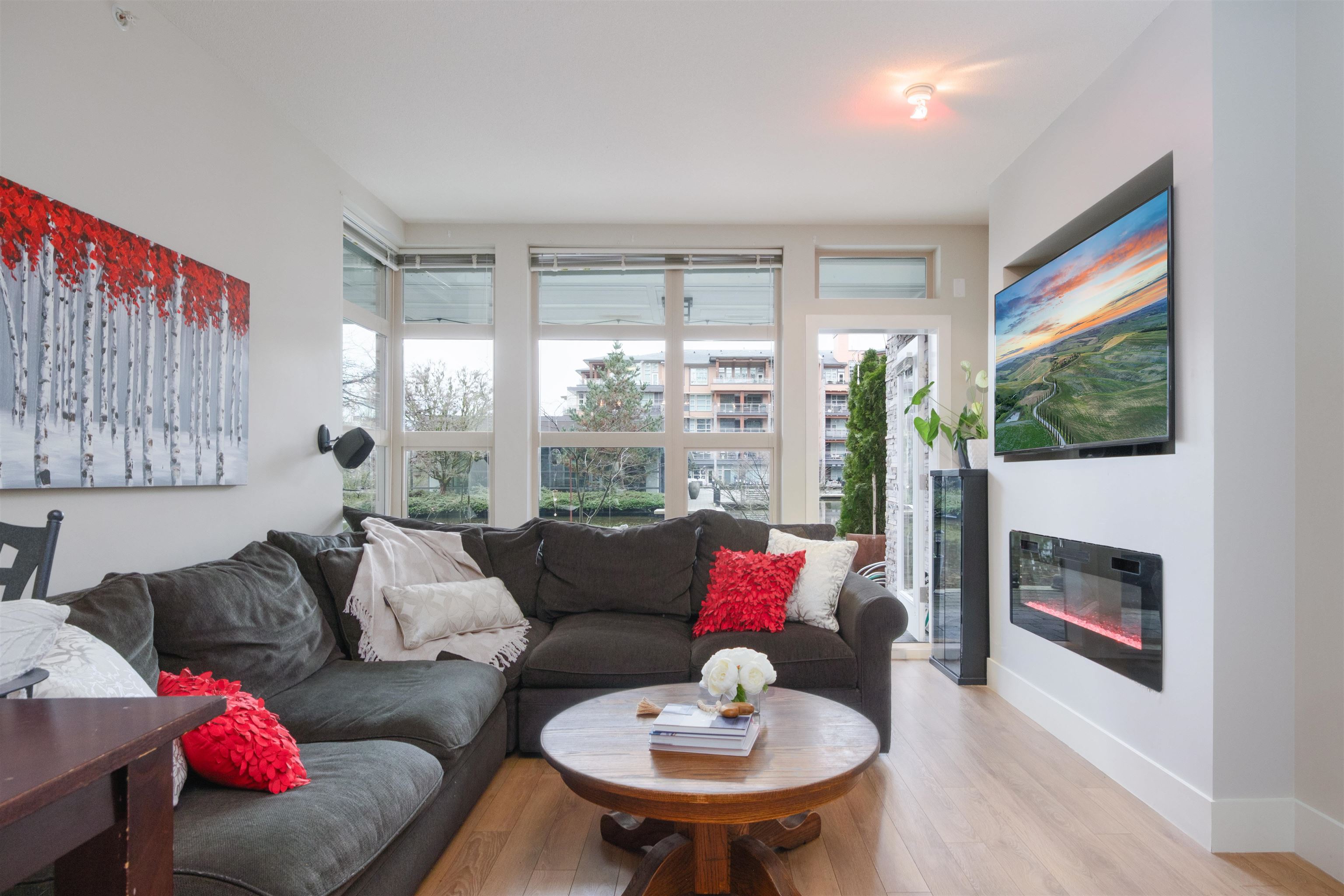 Listing image of 115 3606 ALDERCREST DRIVE