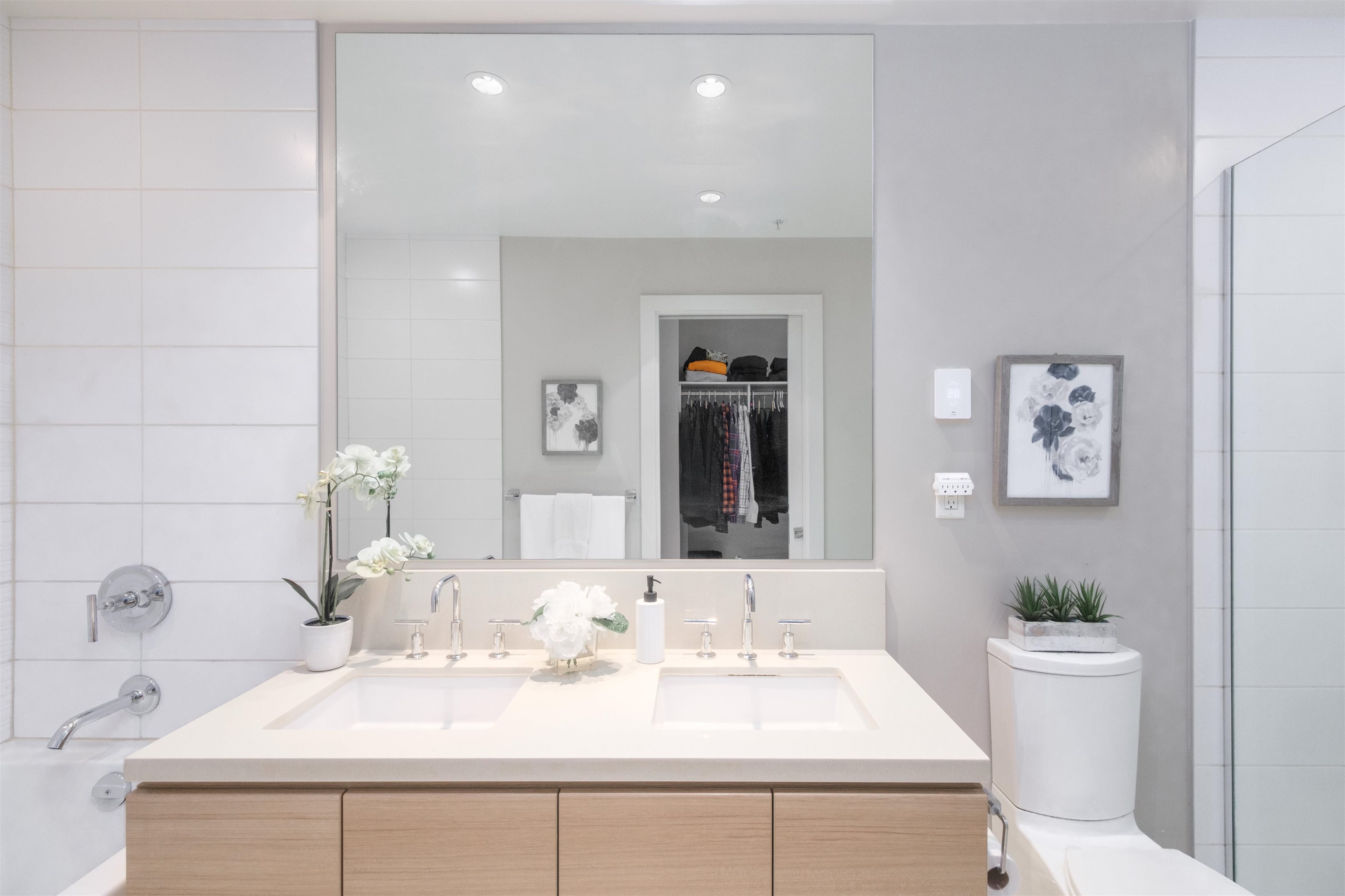 Listing image of 115 3606 ALDERCREST DRIVE