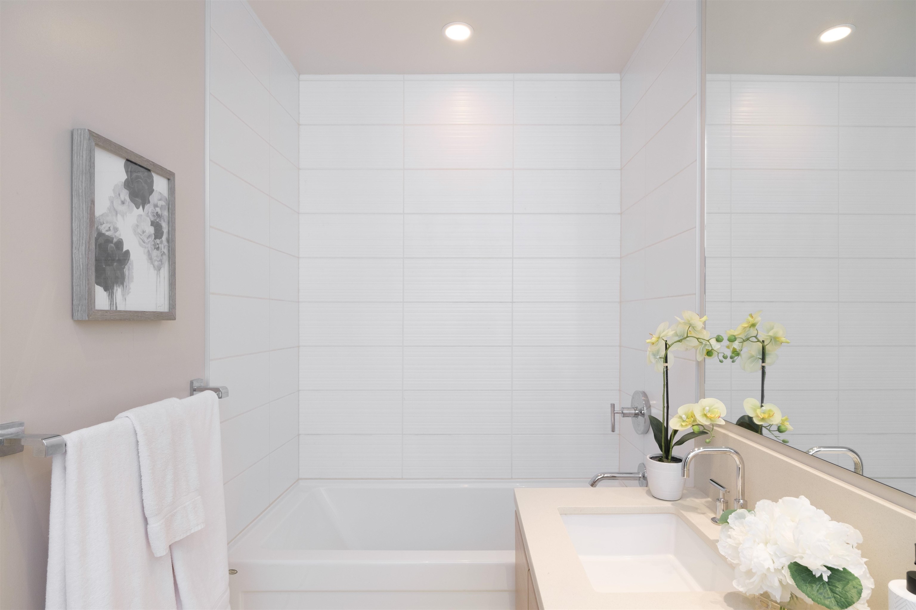 Listing image of 115 3606 ALDERCREST DRIVE
