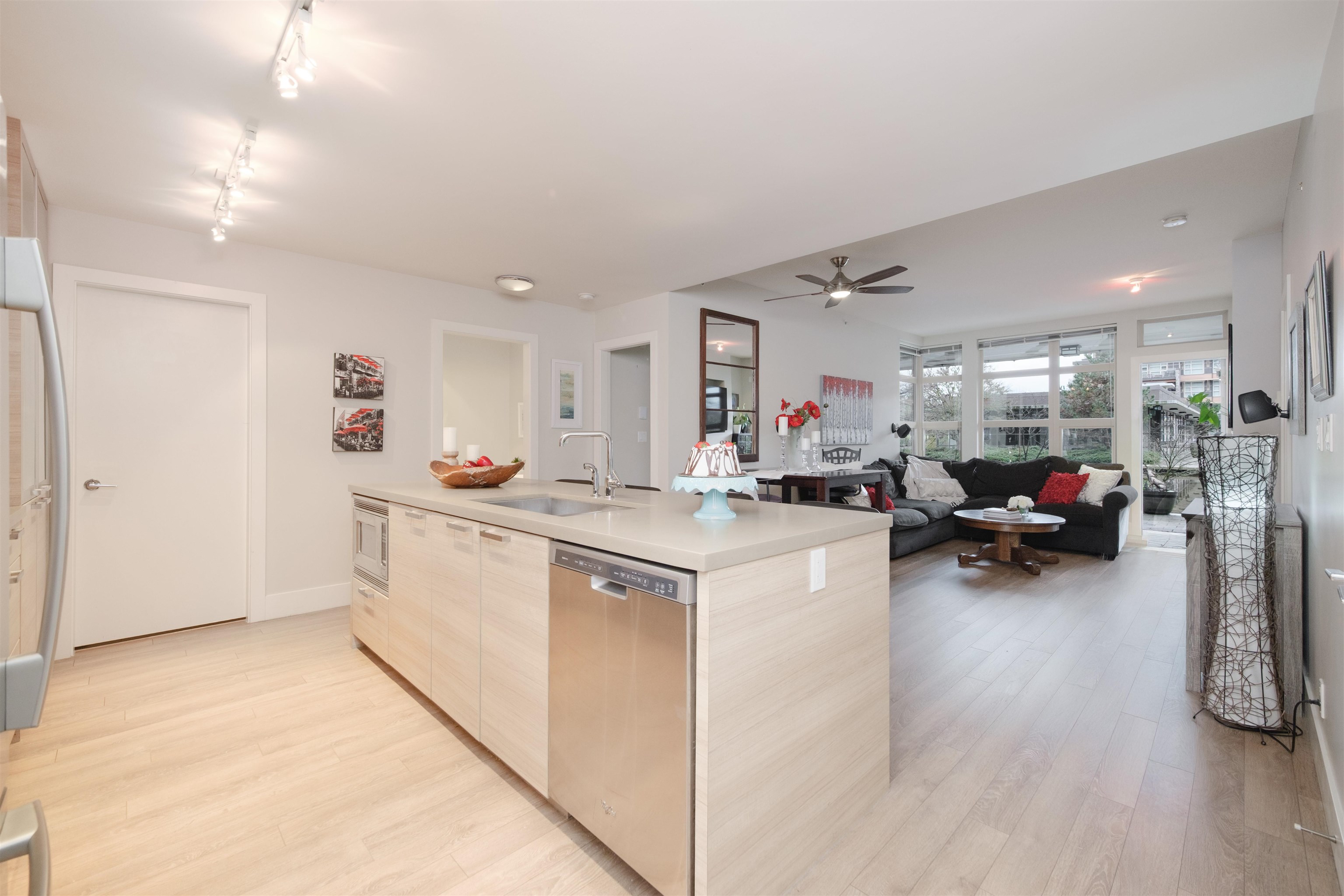 Listing image of 115 3606 ALDERCREST DRIVE