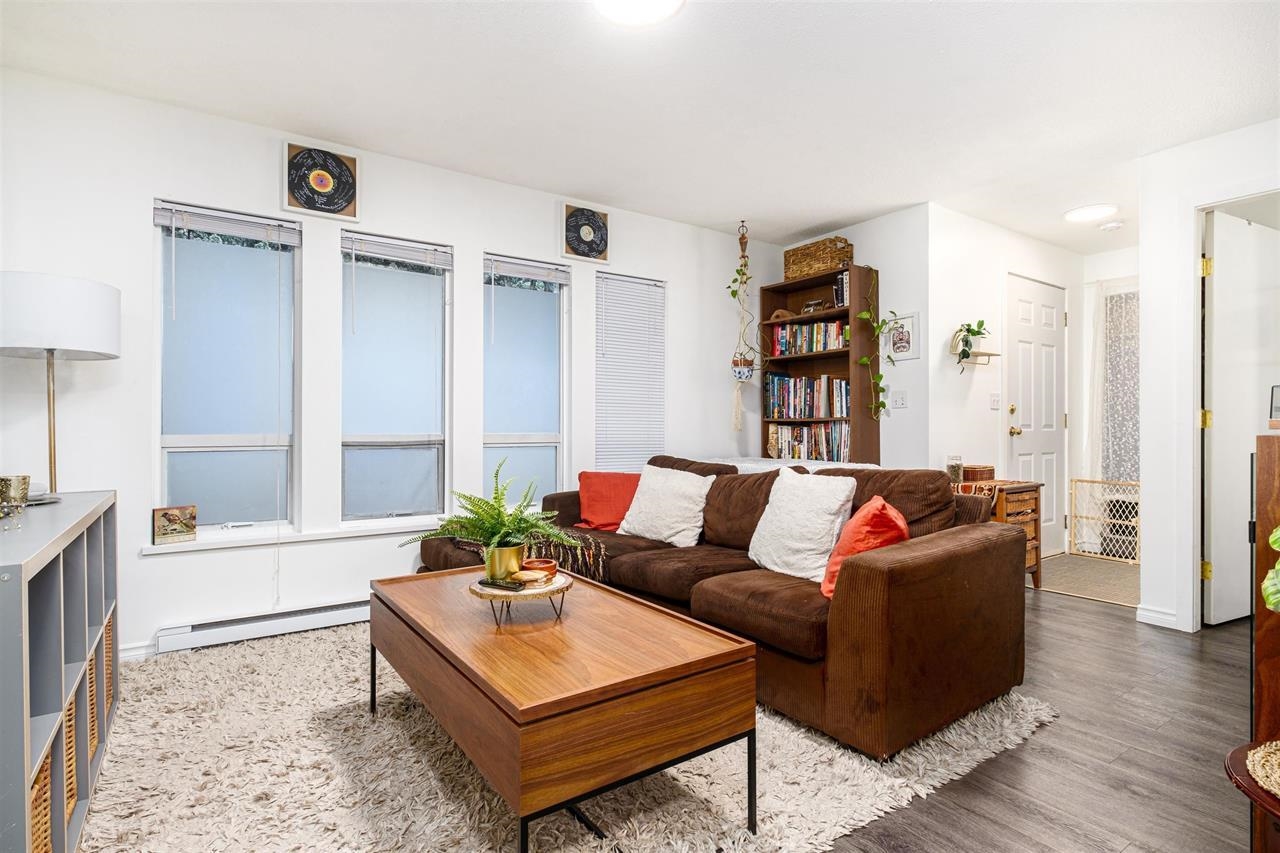 Listing image of 6780 MARINE DRIVE